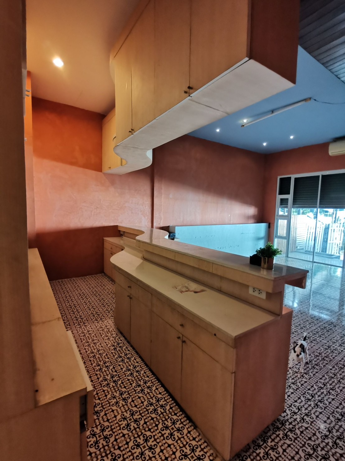 For Sales : Chalong, 2-Storey Commercial Building, 2 Bedrooms 2 Bathrooms