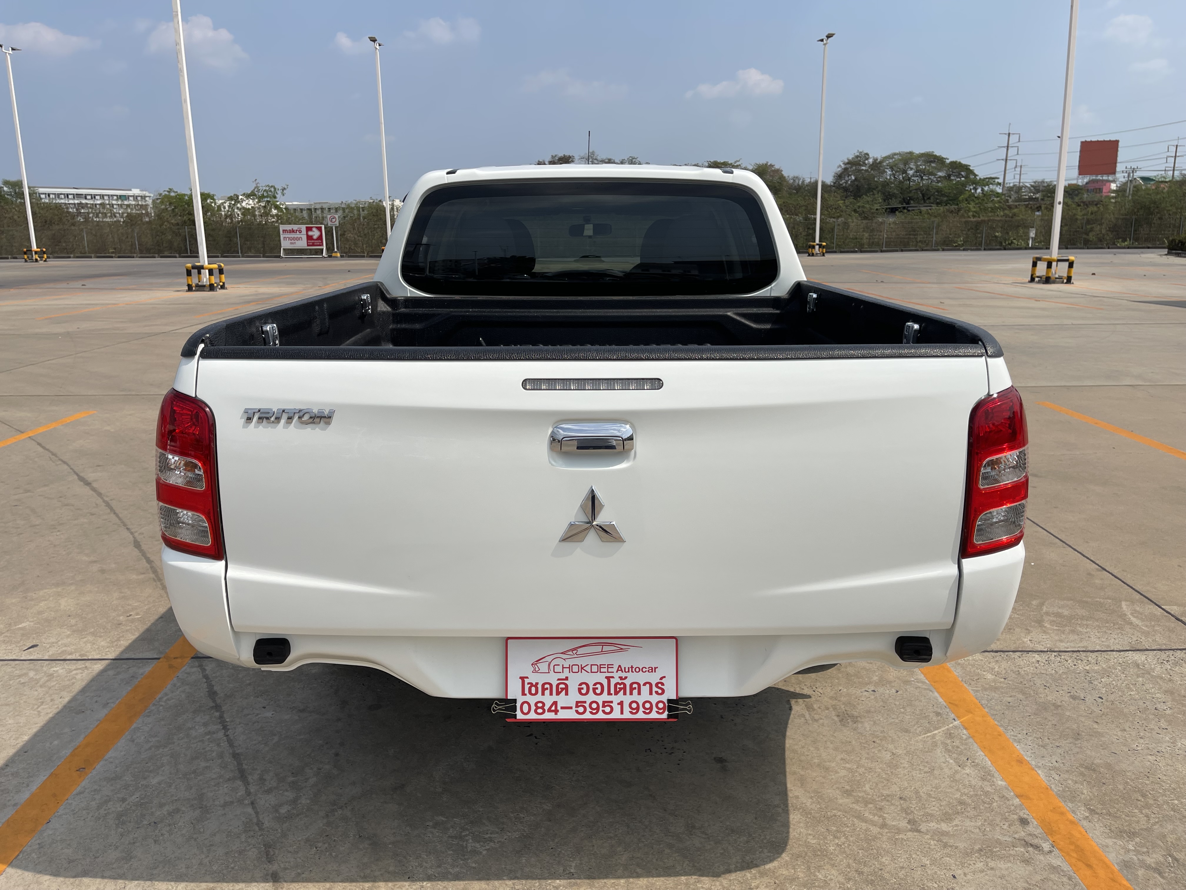 Mitsubishi Triton All New 4ประตู 2.5 GLX 2016 ขาว