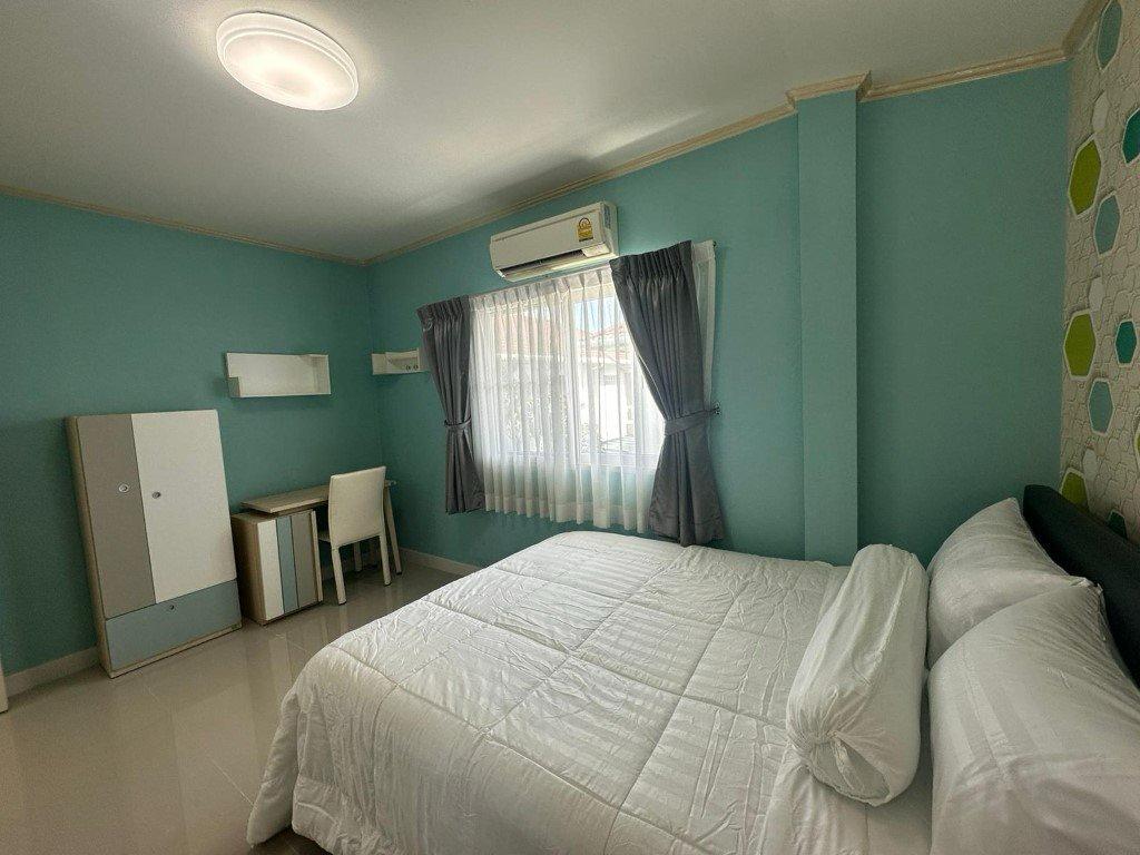 For Rent : Kohkaew, 2-Story detached house, 3+1 Bedrooms 3 Bathrooms