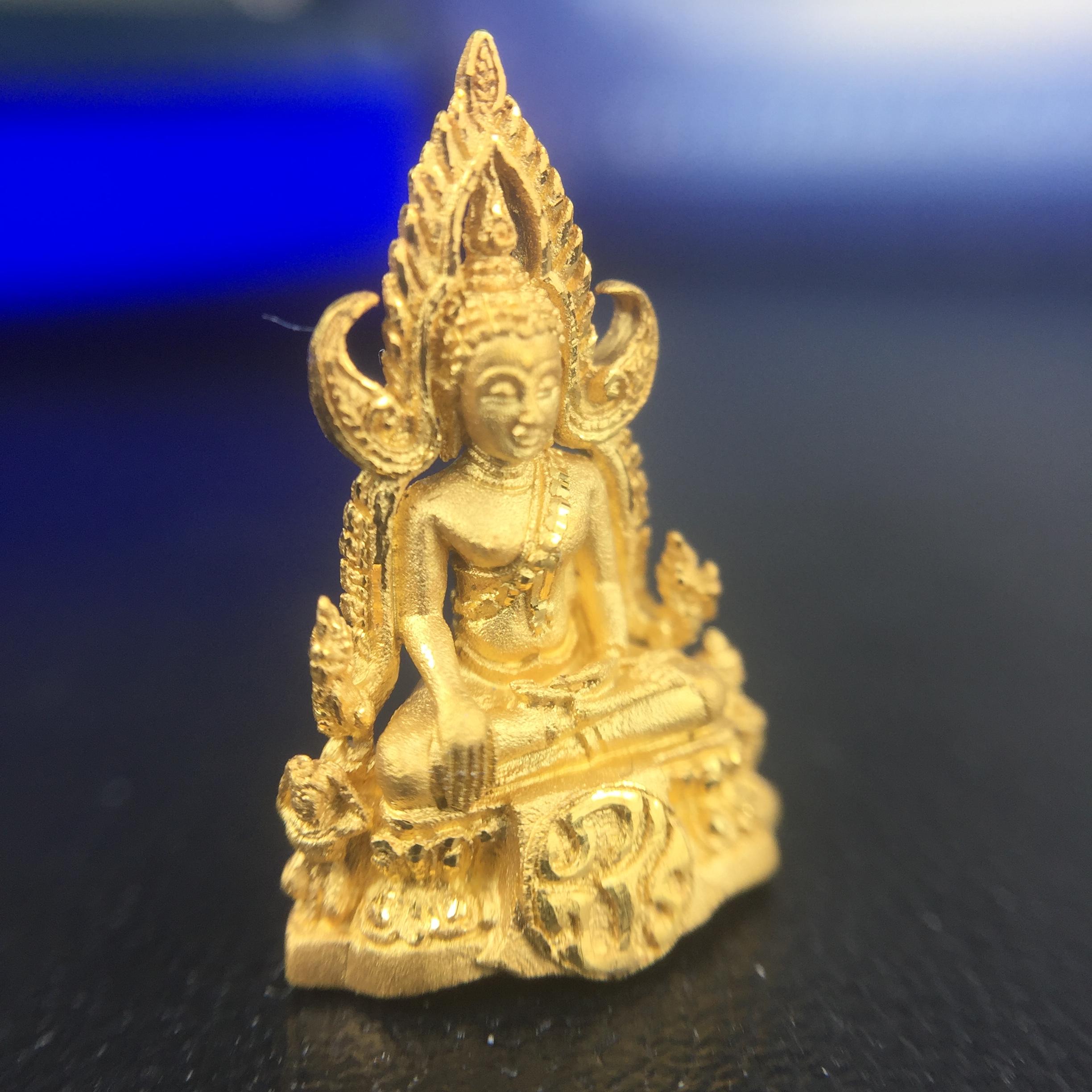 พระพุทธชินราช ภปร. โครงการ เพราะแผ่นดินนี้คือแผ่นดินเกิด ปี2551 เนื้อทองคำ 96.5%(น้ำหนัก 2.6 กรัม) ขนาดหน้าตัก1/4นิ้ว (สวยงามทรงคุณค่าหายาก)1 ใน 5000องค์