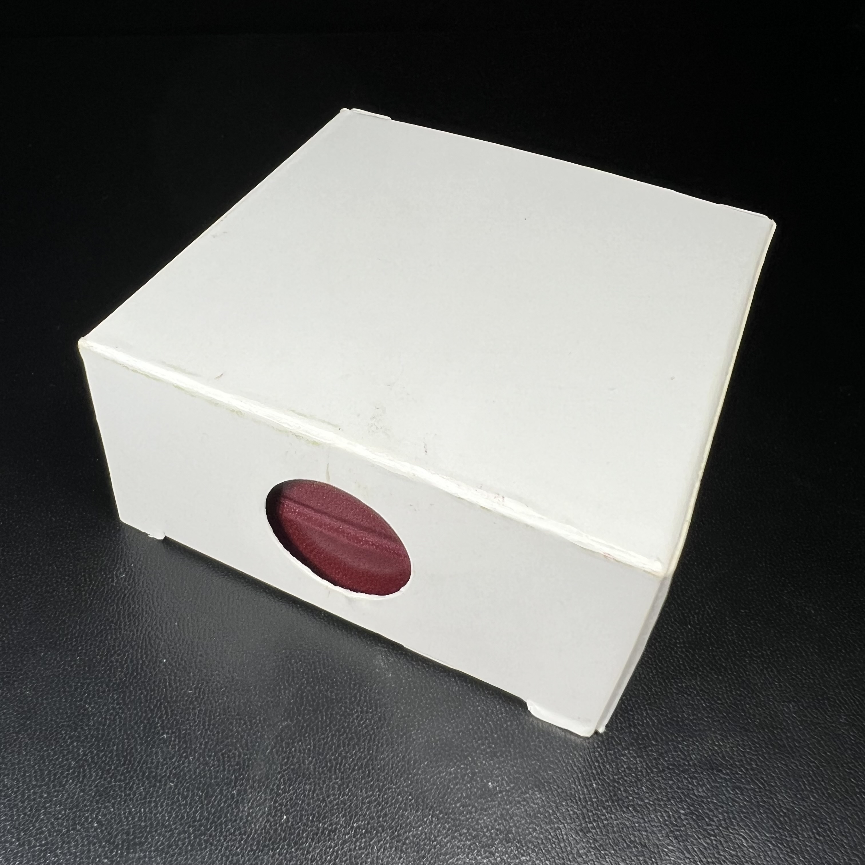 พระพุทธชินราช รุ่น ประวัติศาสตร์ มูลนิธิเพื่อตำรวจไทยจัดสร้าง ปี 2562 เนื้อเงินชุบสามกษัตริย์ขัดเงา พิมพ์เหรียญรูปไข่ฉลุลายไทย พิมพ์ใหญ่ พระพุทธชินราช แบบจิวเวอร์รี่(ขนาดสูง 2.9 ซม.)(สภาพสวยซีนซองเดิม กล่องบรรจุเดิมครบสมบูรณ์)(เลขเรียงสวย องค์หมายเลข 123)