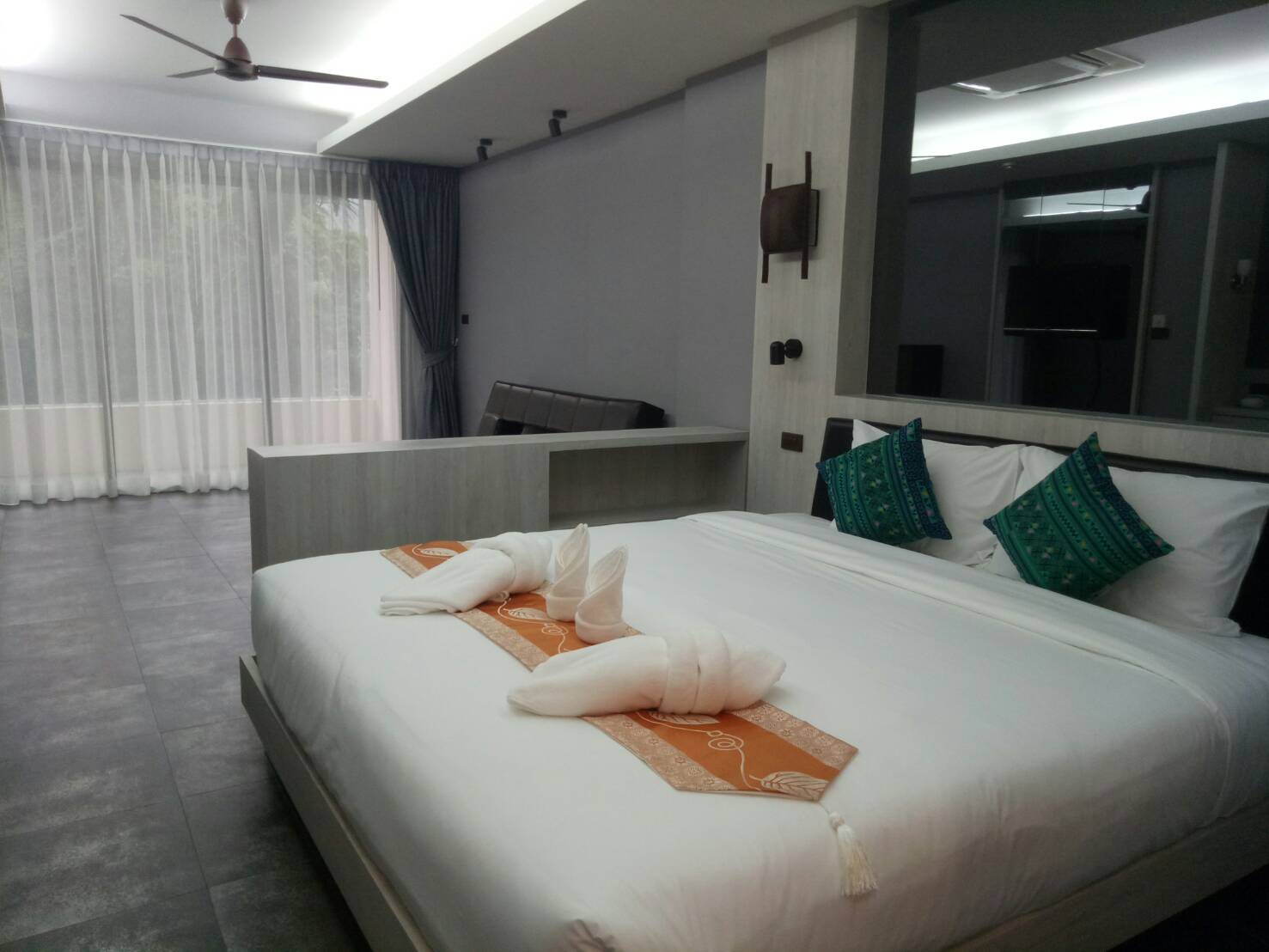 For Rent : Kathu The Green Golf Residence Condominium Studioroom 48 Sq.m 2nd Floor, Green view