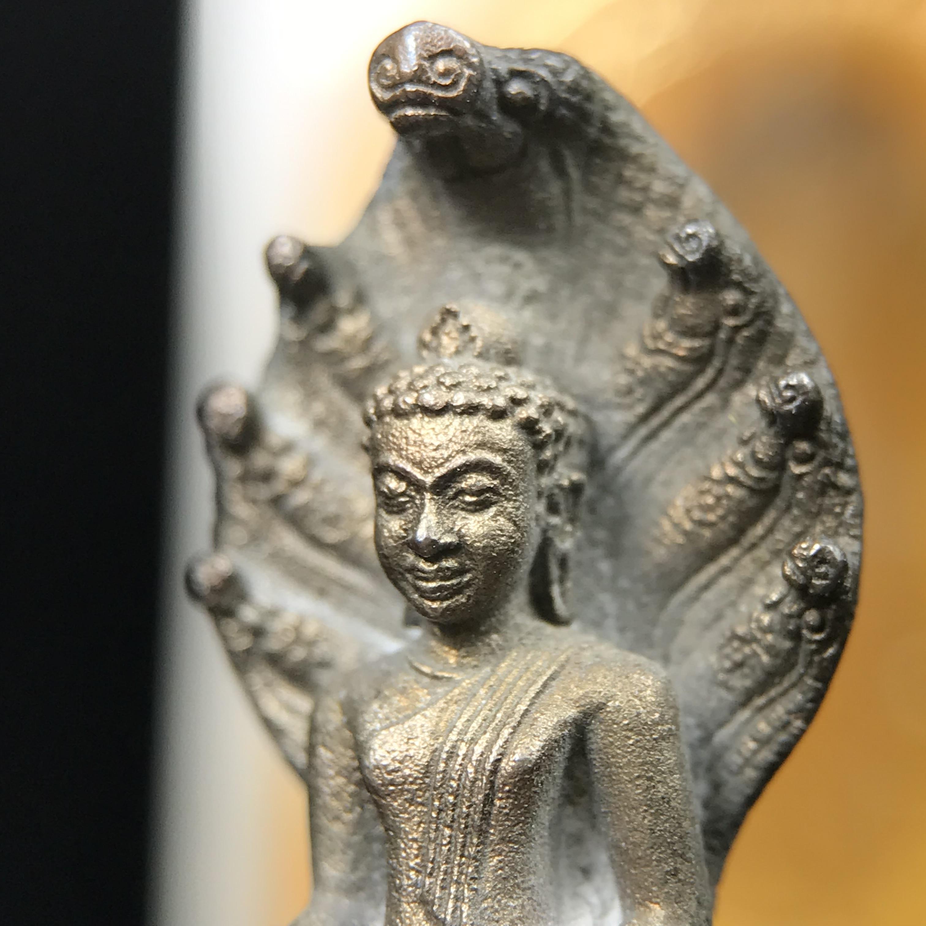 พระพุทธรูปนาคปรกปางมารวิชัย สธ. เนื่องวโรกาสสมเด็จพระเทพรัตนราชสุดาฯทรงเจริญพระชนมายุครบ 3รอบ ปี2534 พระกริ่งนวโลหะ พิธีพุทธาภิเษก ณ วัดบวรนิเวศวิหาร โดยมีสมเด็จพระญาณสังวรสมเด็จพระสังฆราชเป็นองค์ประธาน(พิธีใหญ่ มวลสารดี พุทธศิลป์งดงาม)อุดมวลสารผงจิตรลดา