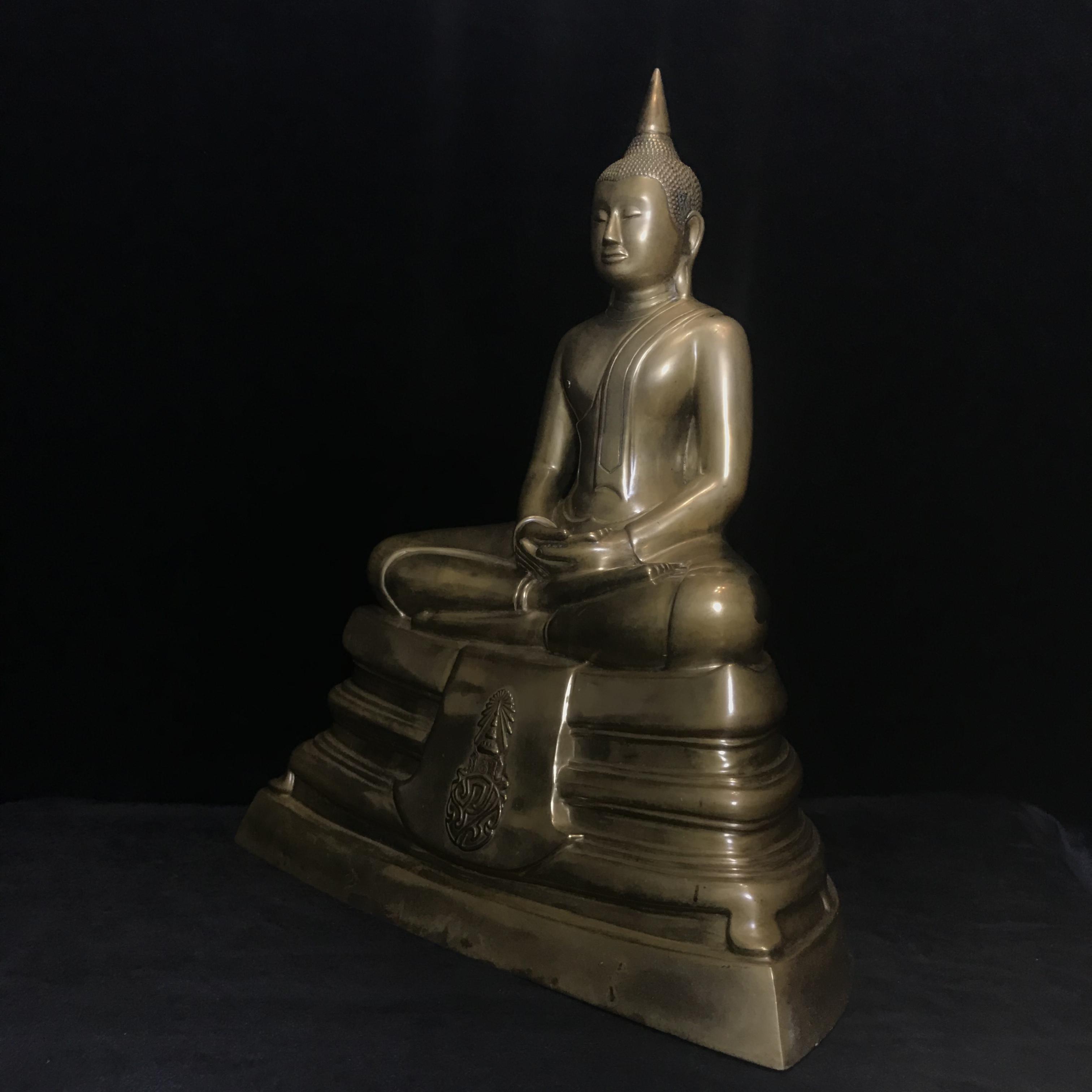 พระบูชาพระพุทธโสธร ภปร. รุ่นย้อนยุค ปี2539 กาญจนาภิเษกครองราชสมบัติครบ 50ปี หน้าตัก9นิ้ว หมายเลข00318