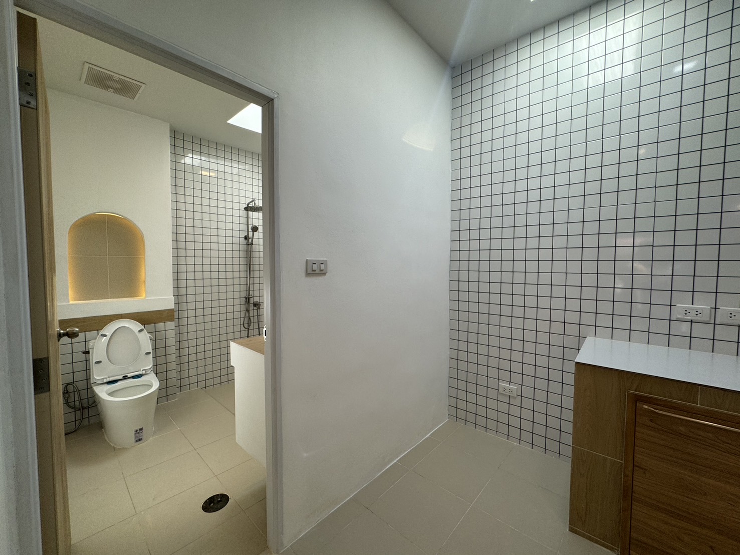 For Sales : Chalong, Townhouse behind HomePro Chalong, 2 bedrooms 2 bathrooms