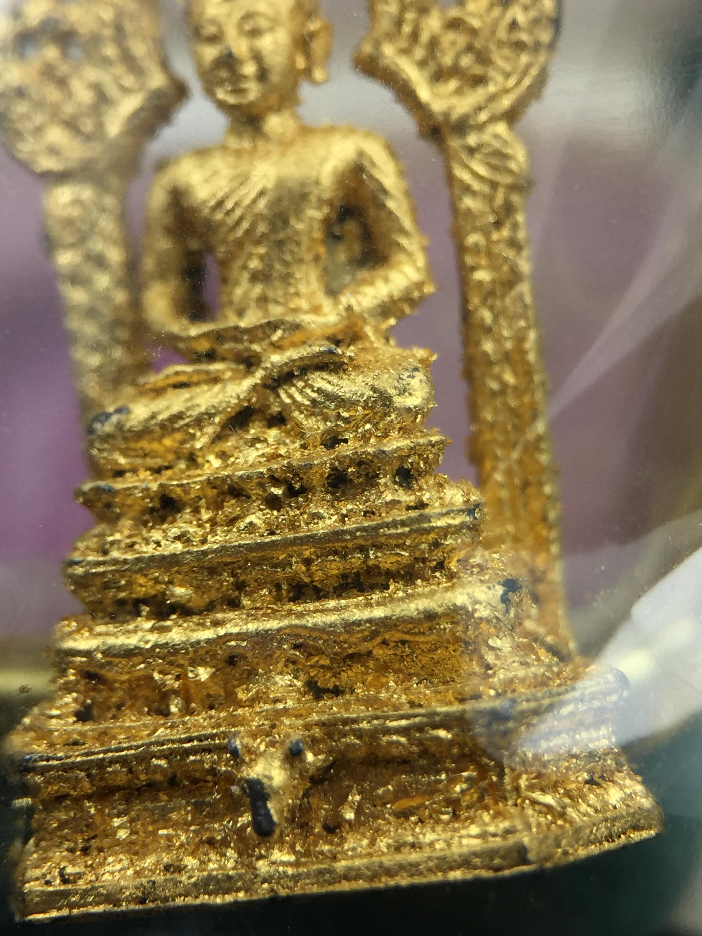 กริ่งพระพุทธนิรันตราย วัดราชประดิษฐสถิตมหาสีมารามราชวรวิหาร สมโภชกรุงรัตนโกสินทร์ 200ปี พ.ศ.2525 เนื้อเงิน (พิธีใหญ่ ในหลวง ร.9 เสด็จร่วมพิธี สมเด็จพระสังฆราชประธานพิธีปลุกเสก)มาพร้อมกล่องบรรจุเดิมและใบอนุโมทนาบุญเดิมครบสมบูรณ์ หายากก(1ใน 209 องค์)