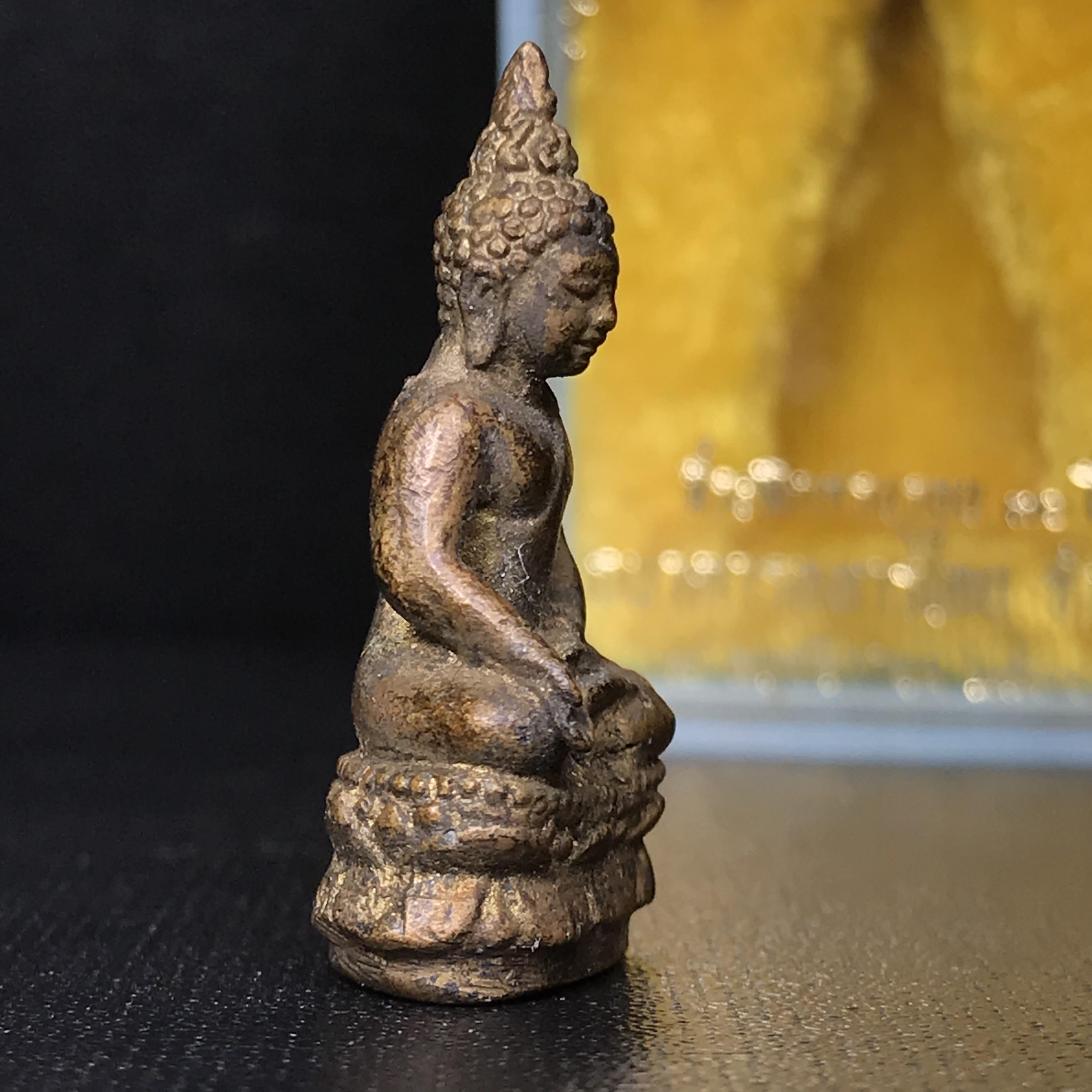 พระกริ่งไพรีพินาศ วัดบวรนิเวศ ปี2530 เนื้อทองผสม ที่ระลึกครบรอบ30ปี ธนาคารทหารไทย (มีส่วนผสมของชนวนเก่าของไพรีพินาศรุ่นแรก)อานุภาพยิ่งใหญ่ กำราบศัตรูพ่ายสิ้น พระไพรีพินาศ