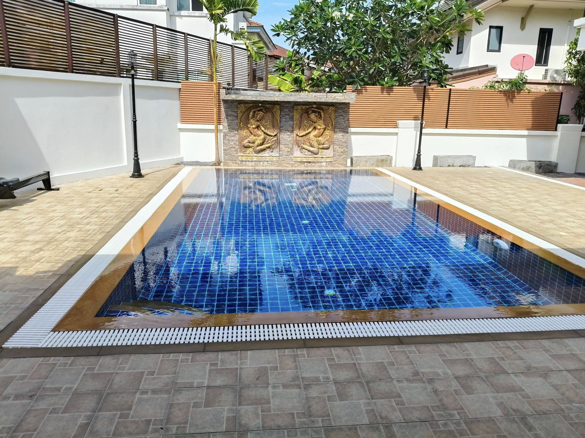 For Rent : Chalong, Private Pool Villa, 3 bedrooms 5 bathrooms