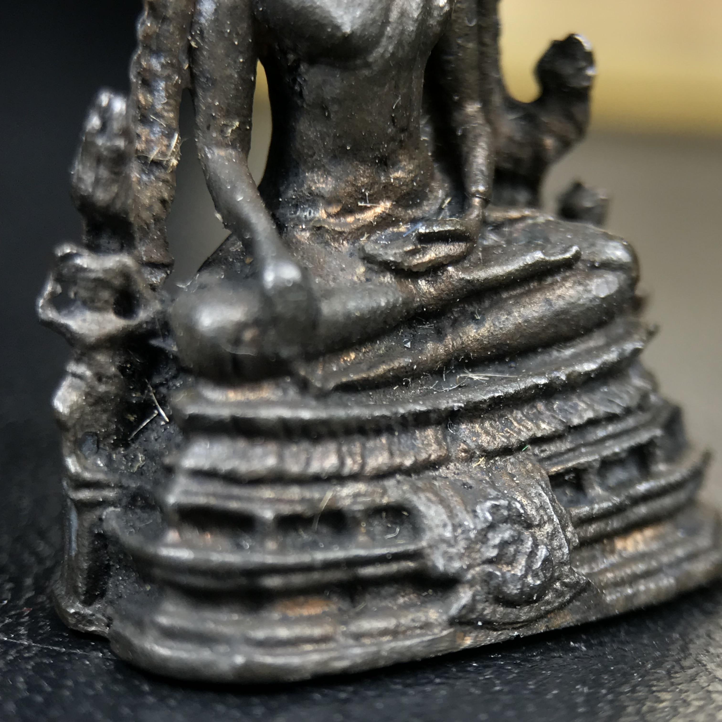 กริ่งพระพุทธชินราช ภปร. กองทัพภาคที่3จัดสร้าง ปี2517 เนื้อนวโลหะกล่องเดิม(คัดสภาพสวย)(หายาก)(ในหลวง ร.9 เสด็จในพิธี)พิธีมหาพุทธาภิเษกยื่งใหญ่โดยพระคณาจารย์ชื่อดังในยุคนั้นร่วมปลุกเสก 7วัน7คืน*** หลวงปู่โต๊ะ วัดประดู่ฉิมพลี ร่วมปลุกเสก***