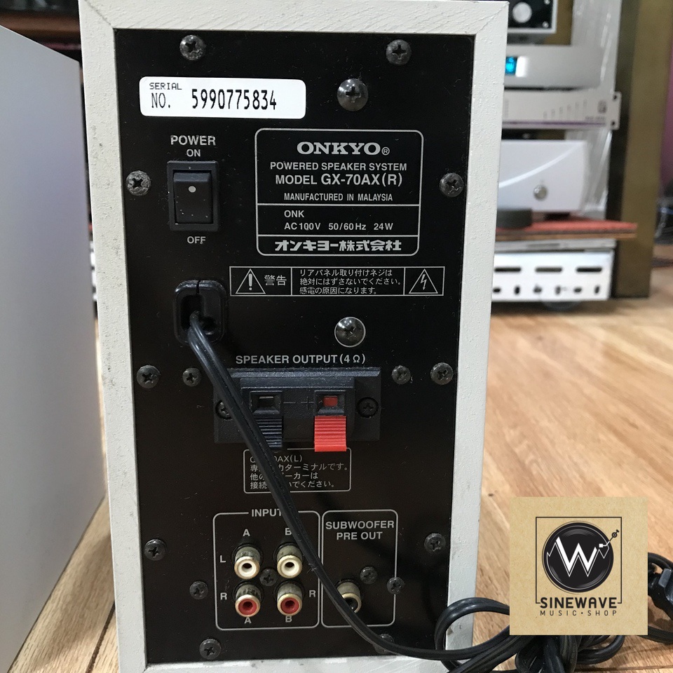 ลำโพงมีแอมป์ในตัว ยี่ห้อ Onkyo รุ่น GX-70AX