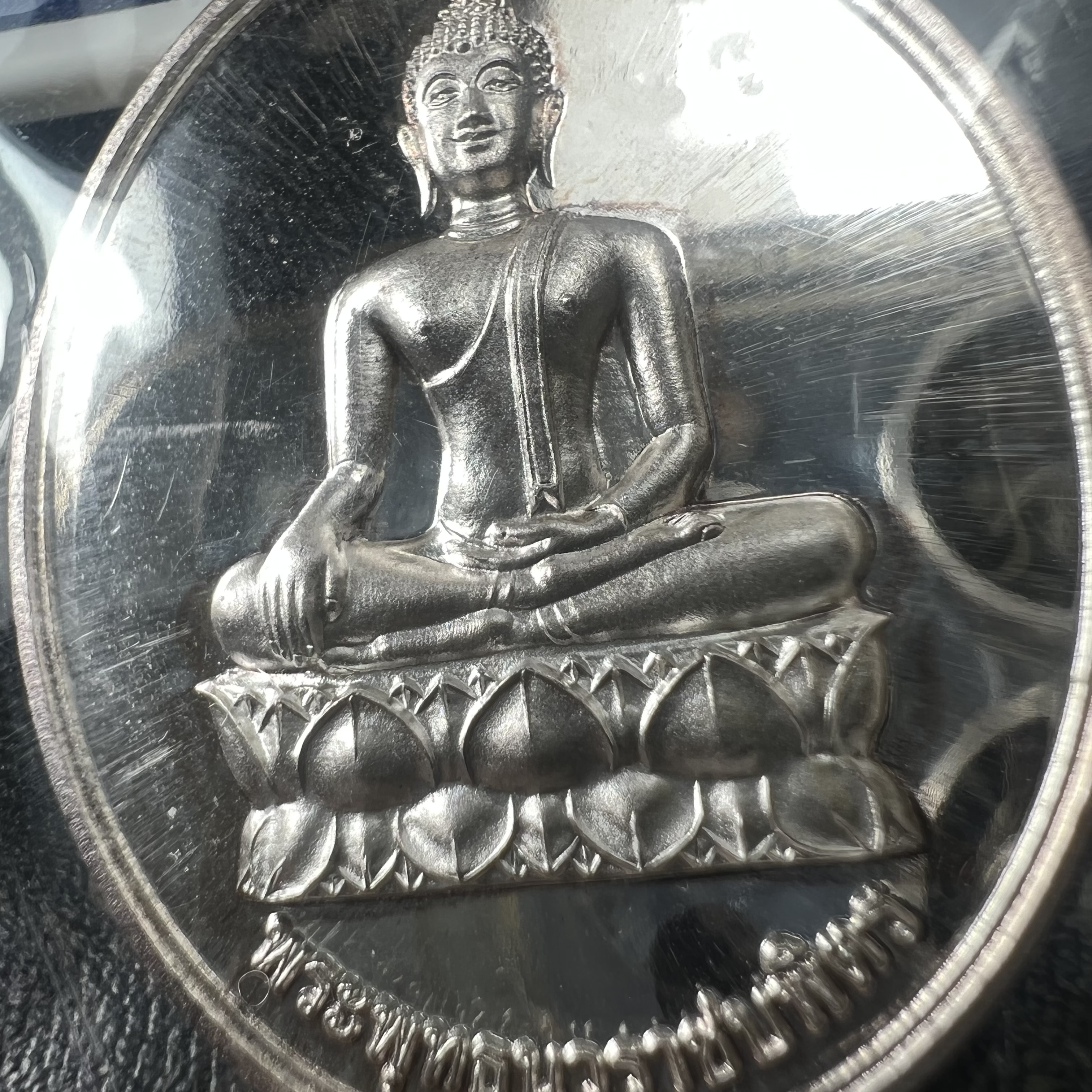 พระพุทธนวราชบพิตร ภปร. ที่ระลึก 7รอบ 84พรรษา รัชกาลที่ 9 วัดตรีทศเทพ จัดสร้าง พ.ศ. 2554 ชุดกรรมการ(หายากสร้าง 1ใน500ชุด)(รวม 4 รายการ)สภาพสวยซีนซองเดิมกล่องบรรจุเดิมครบสมบูรณ์