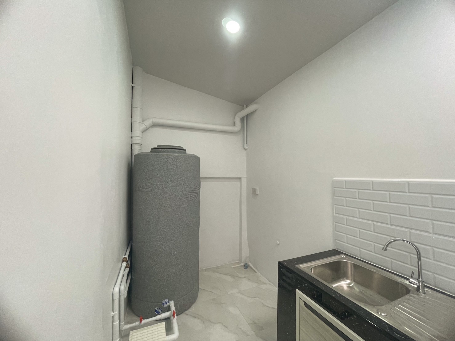 For Sale : Talad Yai, 2-Storey Townhome, 3 Bedrooms 2 Bathrooms