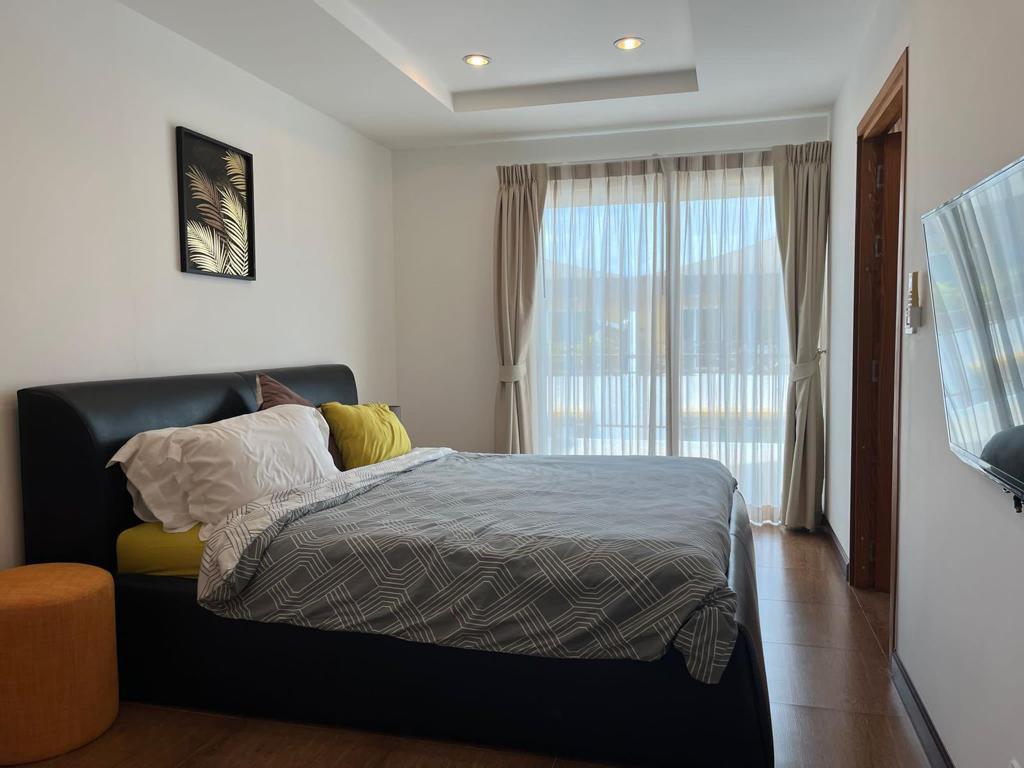 For Rent : Kamala, 2-Story Townhome, 3 bedrooms 3 bathrooms