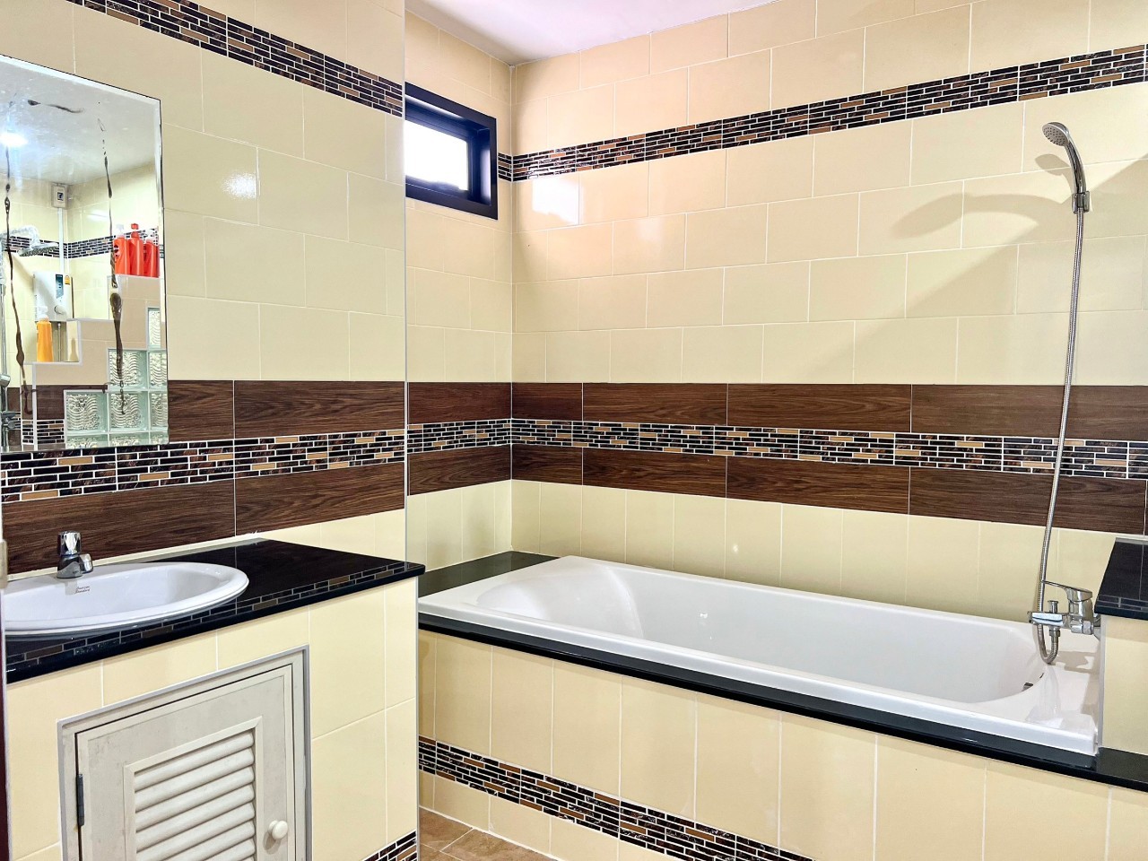 For Sale : Wichit, 3-Storey detached house, 7 Bedrooms 7 Bathrooms