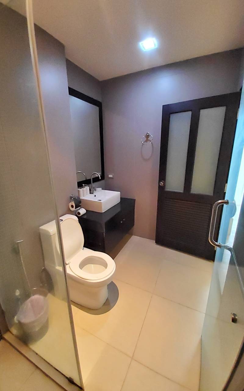 For Rent : Karon, Sea&Sky Condominium, 2 bedroom 2 bathroom, 6th flr. Seaview