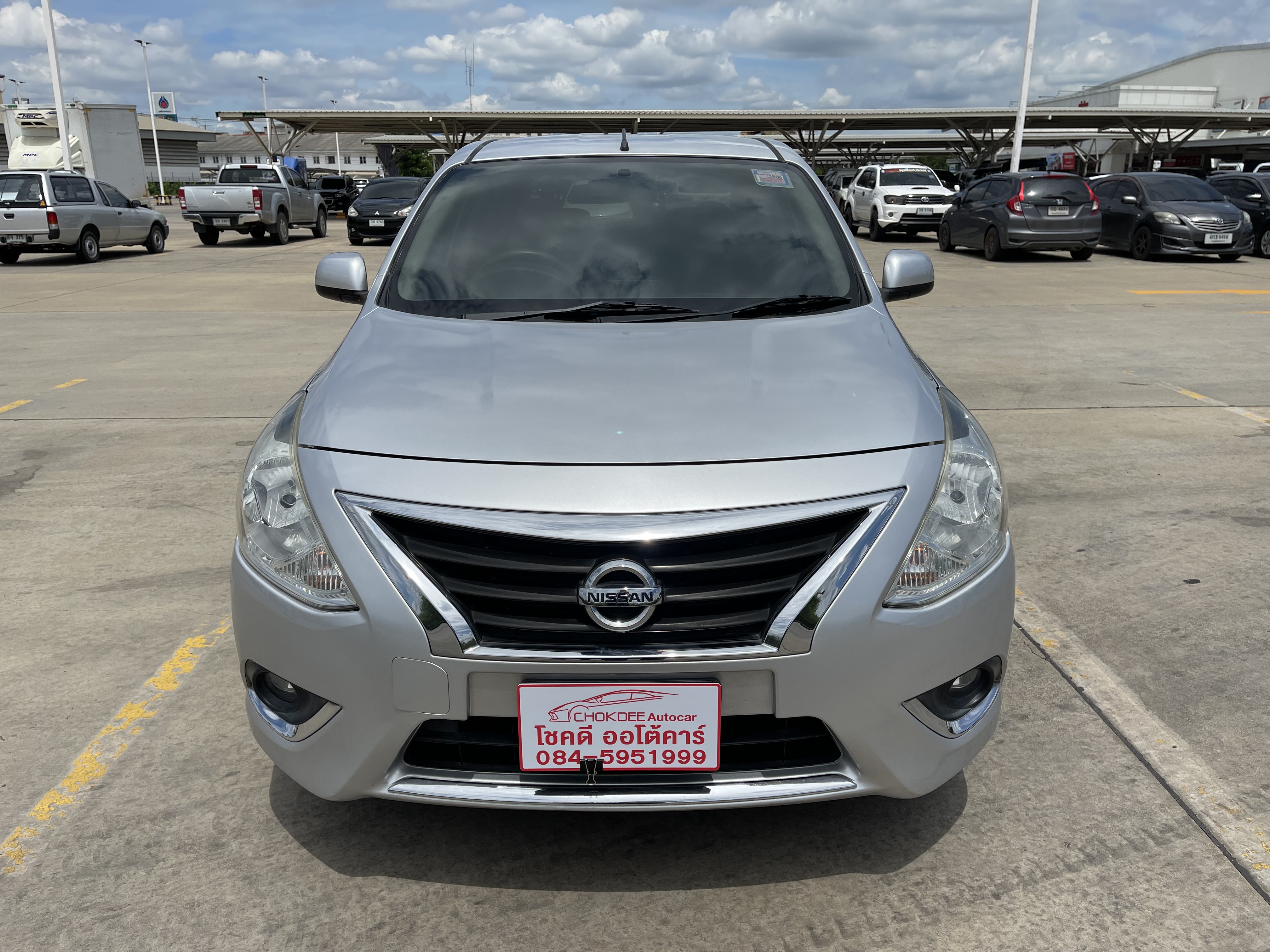 Nissan Almera 1.2 VL At 2015 เงิน