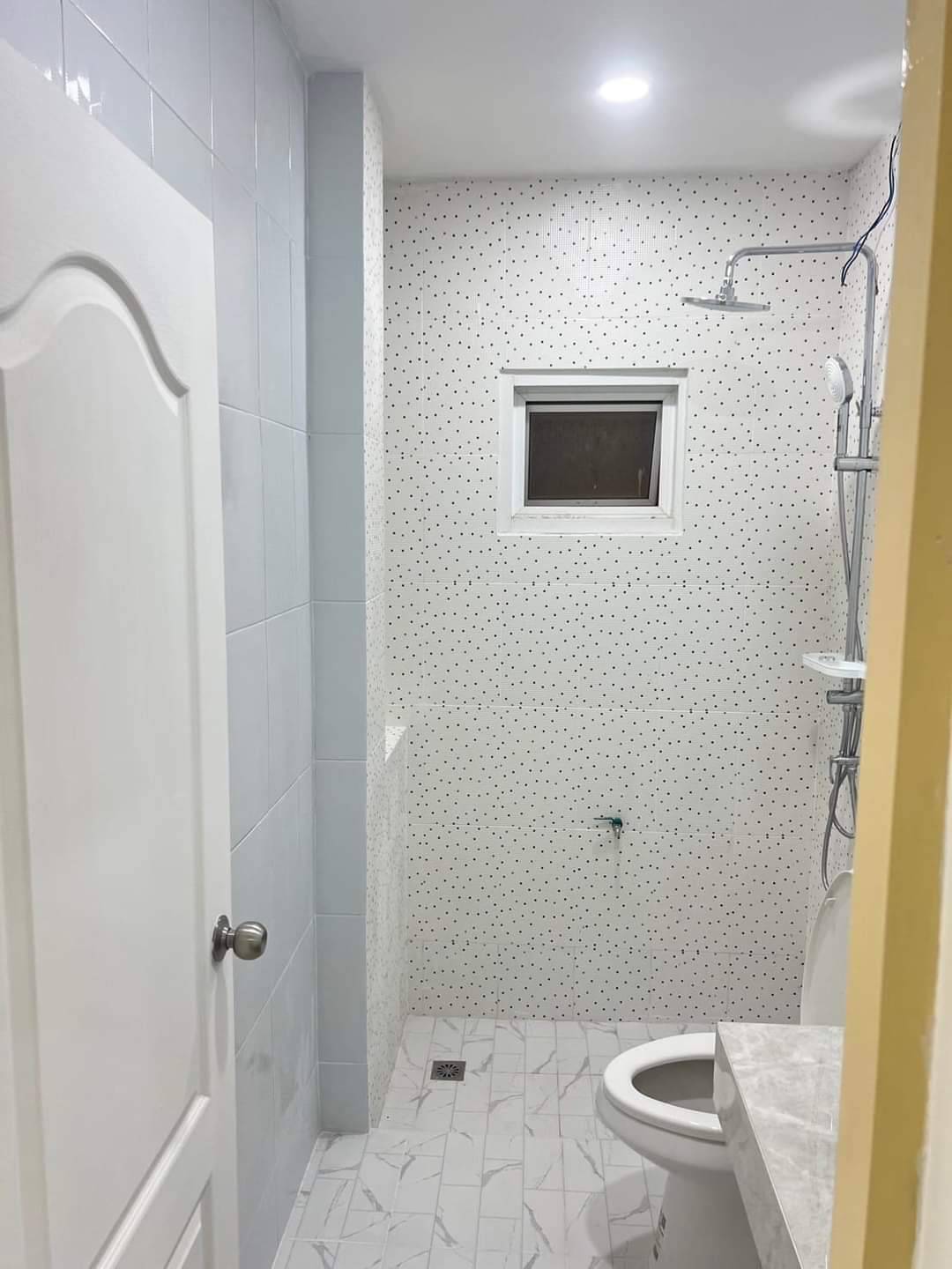 For Sales : KuKu, Semi-detached house, 3 bedrooms 2 bathrooms