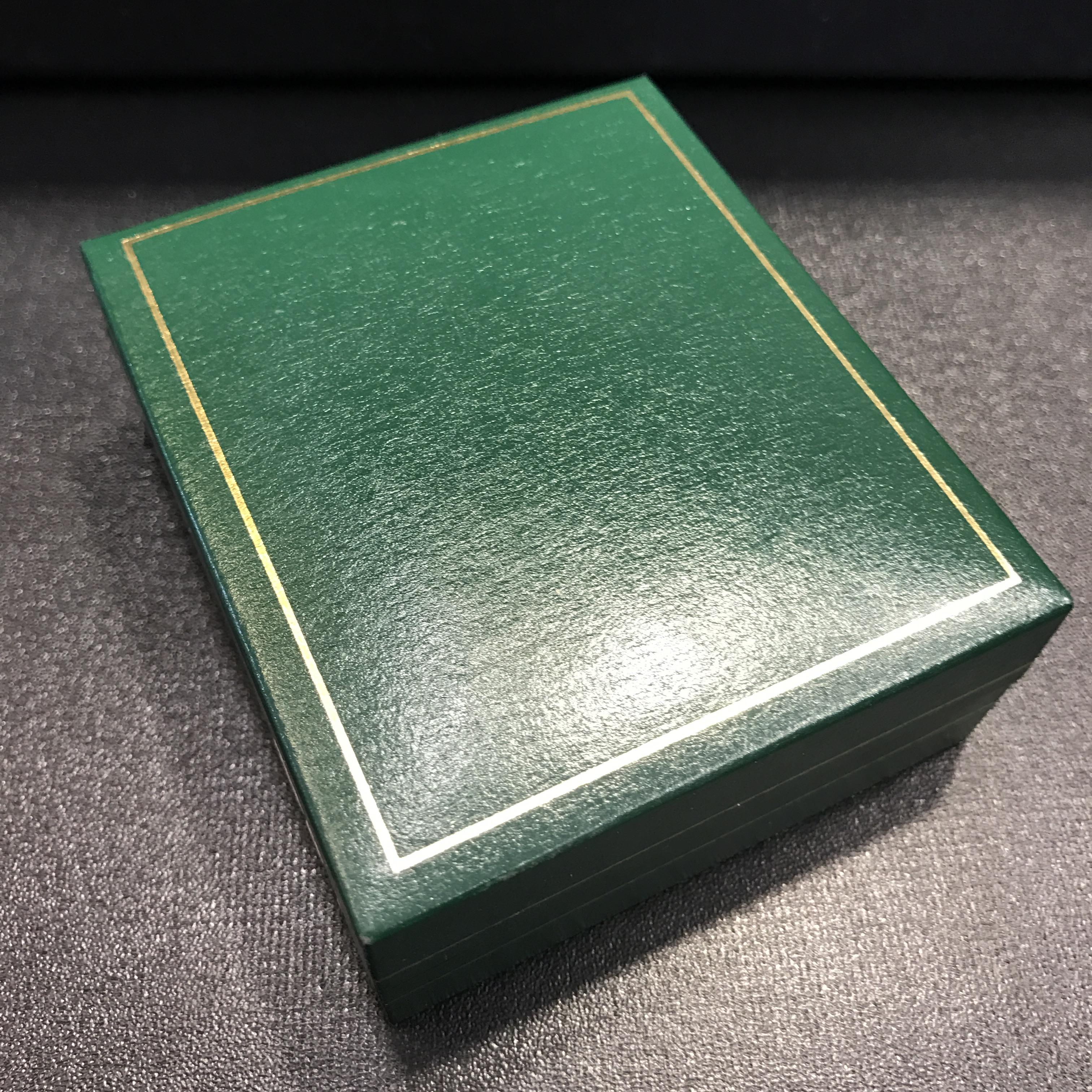 ชุดเหรียญแสตมป์ โสฬส รัชกาลที่ 5 เนื้อทองคำลงยา(พิมพ์เล็ก) วัดพัฒนาราม จ.อุดรธานี ปี2536