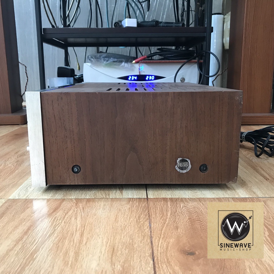 Integrated Amp ยี่ห้อ Sansui รุ่น AU-888 (Made in Japan)