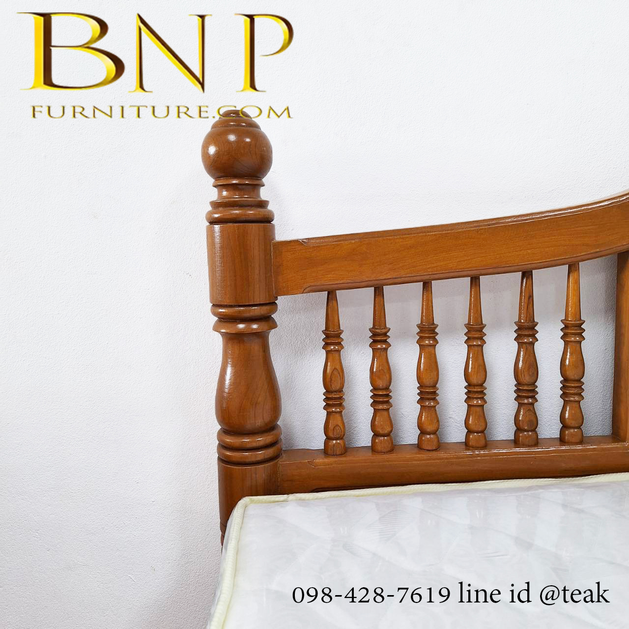 เตียงไม้สักแท้ 6 ฟุต รุ่นคลาสสิค