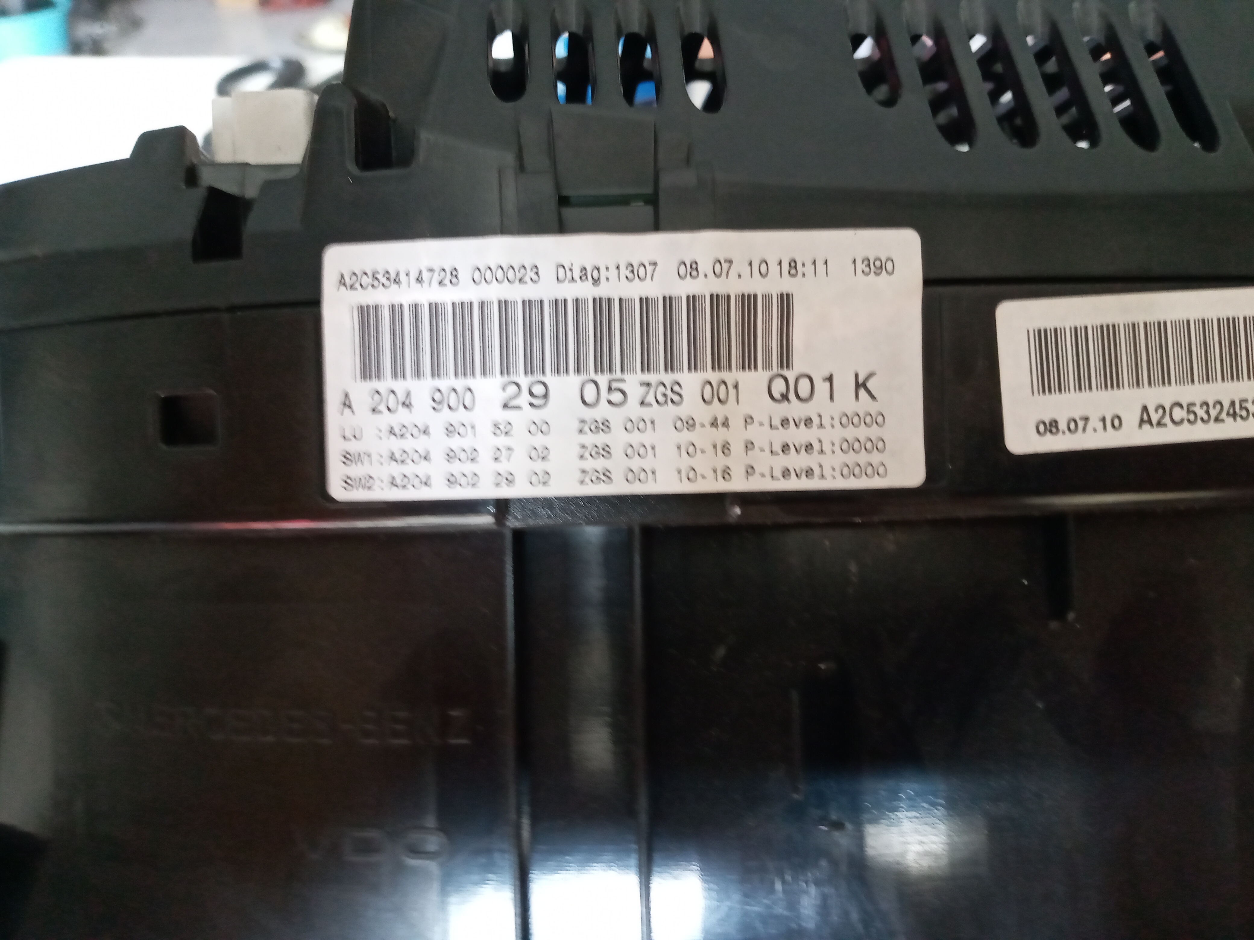 เรือนไมล์ BENZ W204