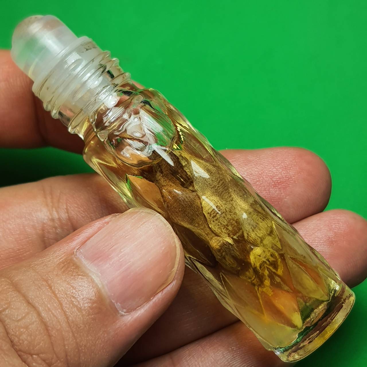 ของเสน่ห์ น้ำมันว่านดอกทองพิศวาส ว่านดอกทอง วานดอกทอง น้ำมันดอกทอง ดอกทอง