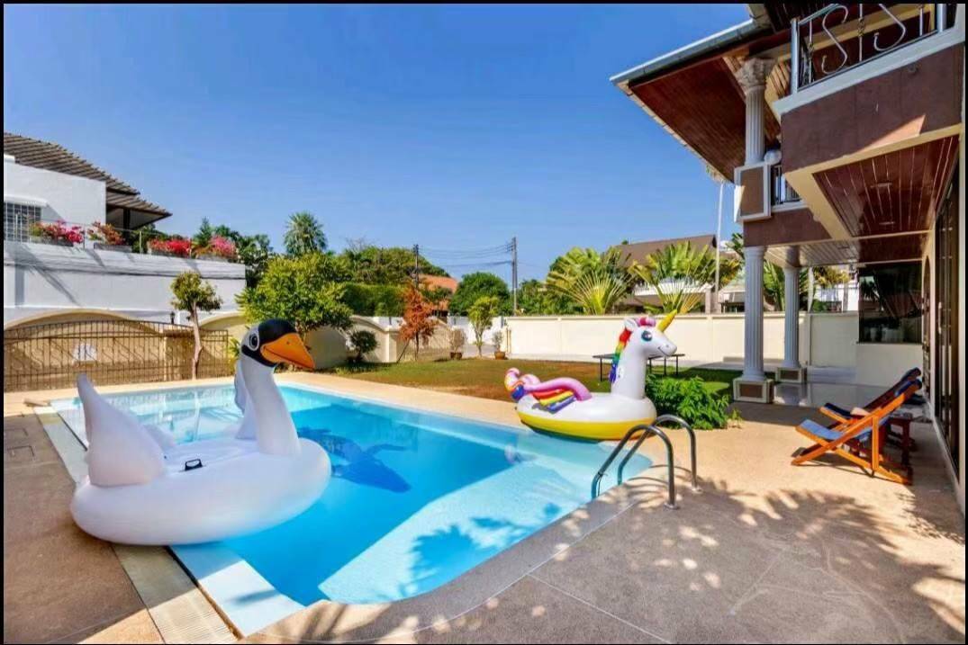 For Rent : Rawai, Private Pool Viila, 5 bedrooms 5 bathrooms