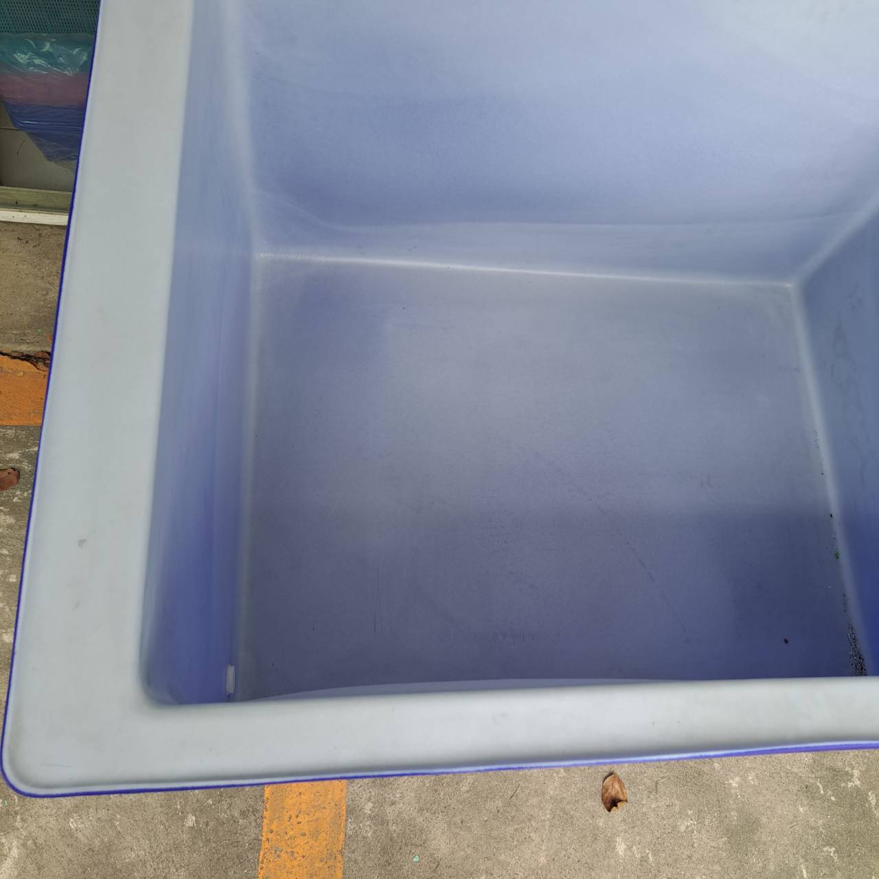 กระบะเหลี่ยม 800 ลิตร