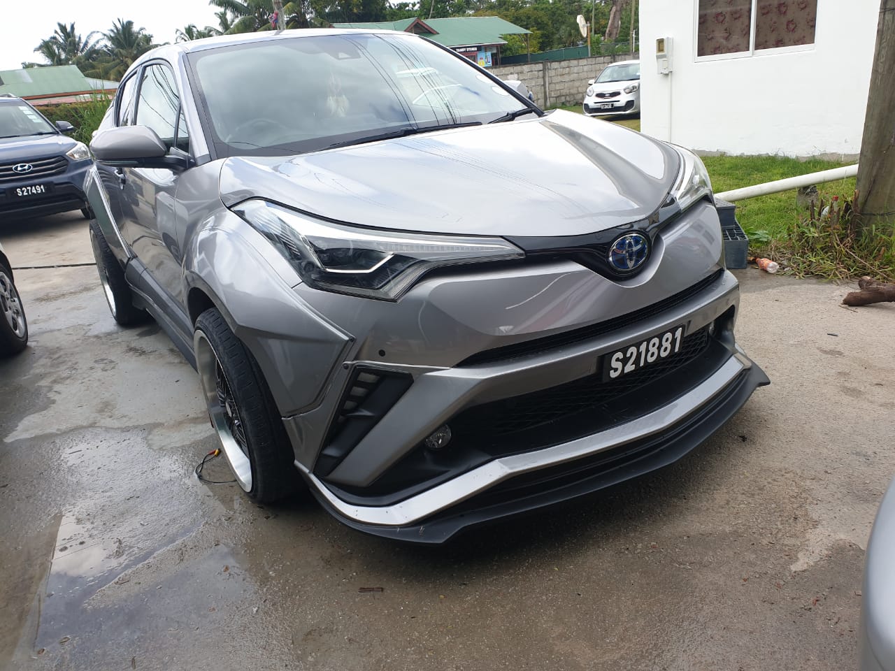 Toyota CH-R Lambo 2018 body kits by Amotriz