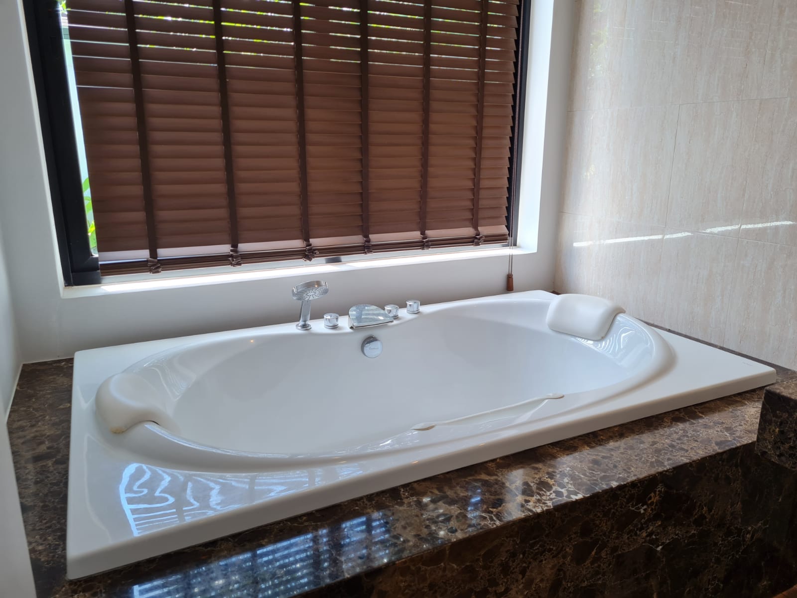 For Rent : Nai Yang, luxury Private Pool Villa, 2 bedrooms 2 bathrooms, Garden View.