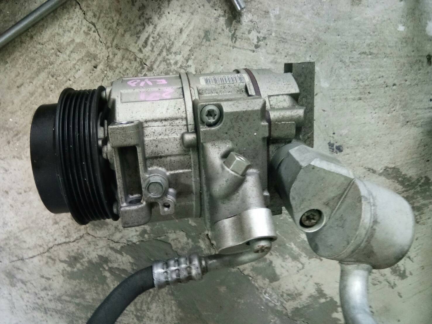 คอมแอร์M271 Evo W204-207-212