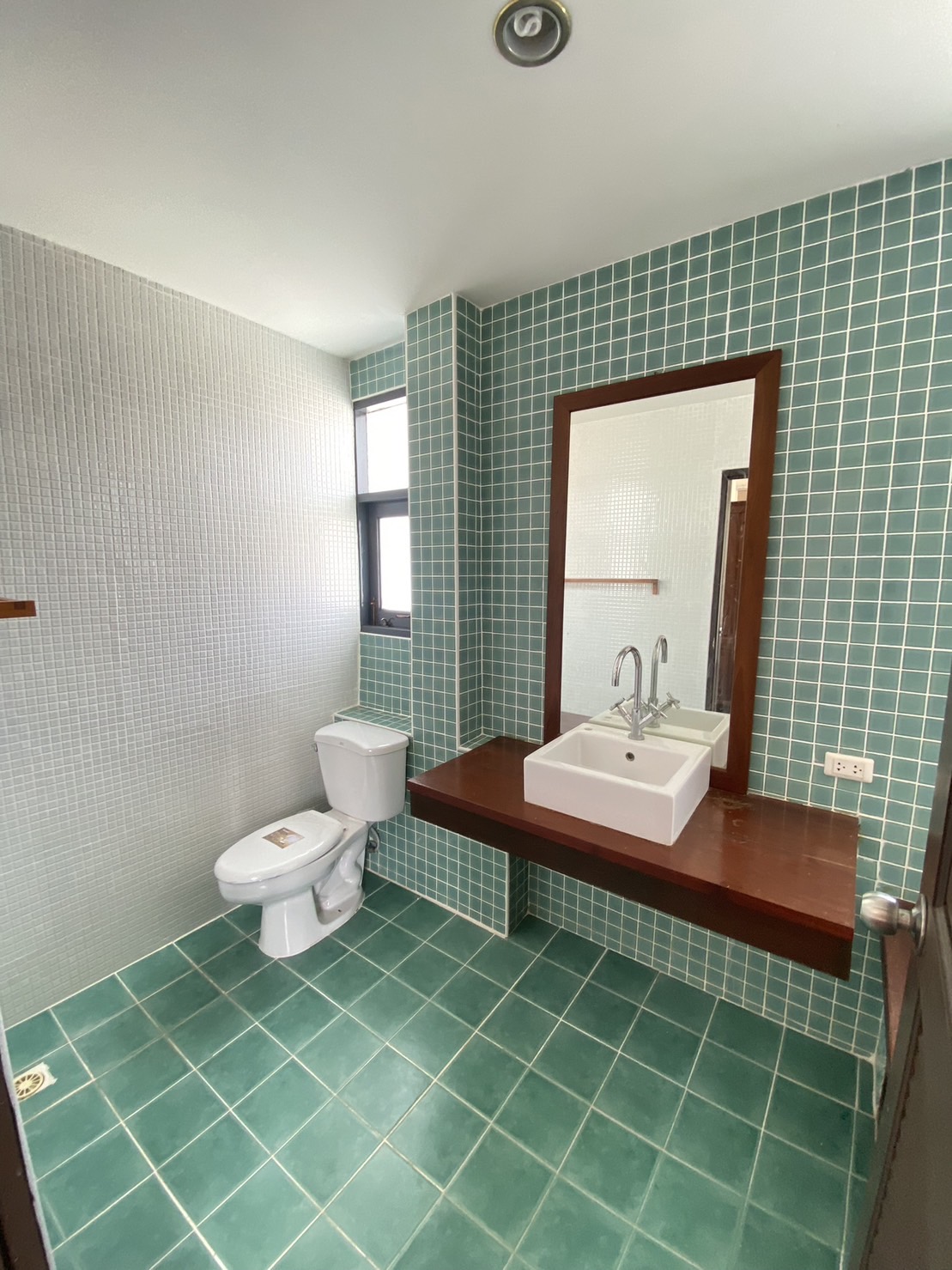 For Rent : Thalang, Private Pool Villa near Airport, 5 Bedrooms 4 Bathrooms