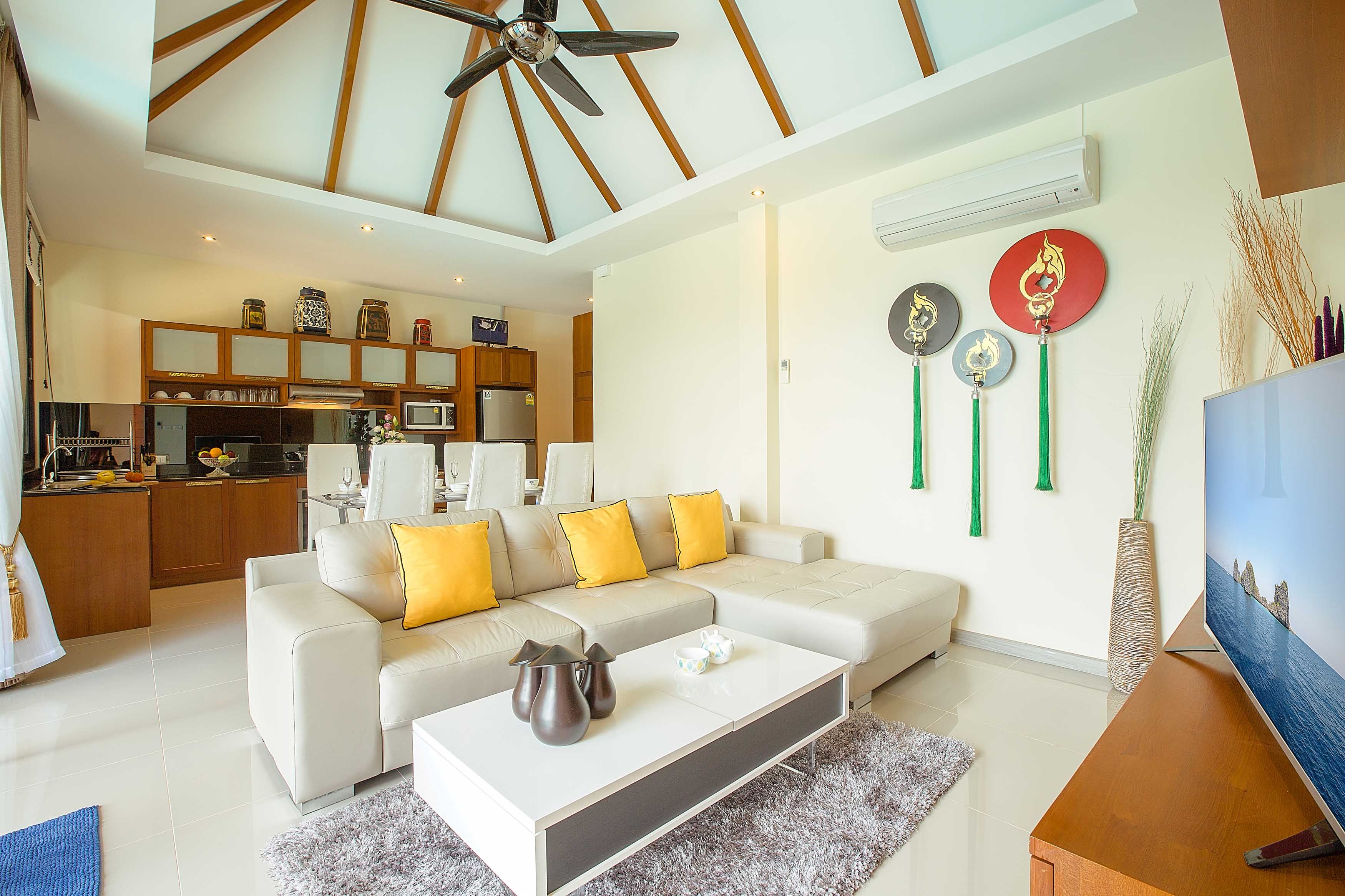 For Rent : Rawai VIP Luxury Villa 2 Bedrooms 2 Bathroom, Walk distance to the beach
