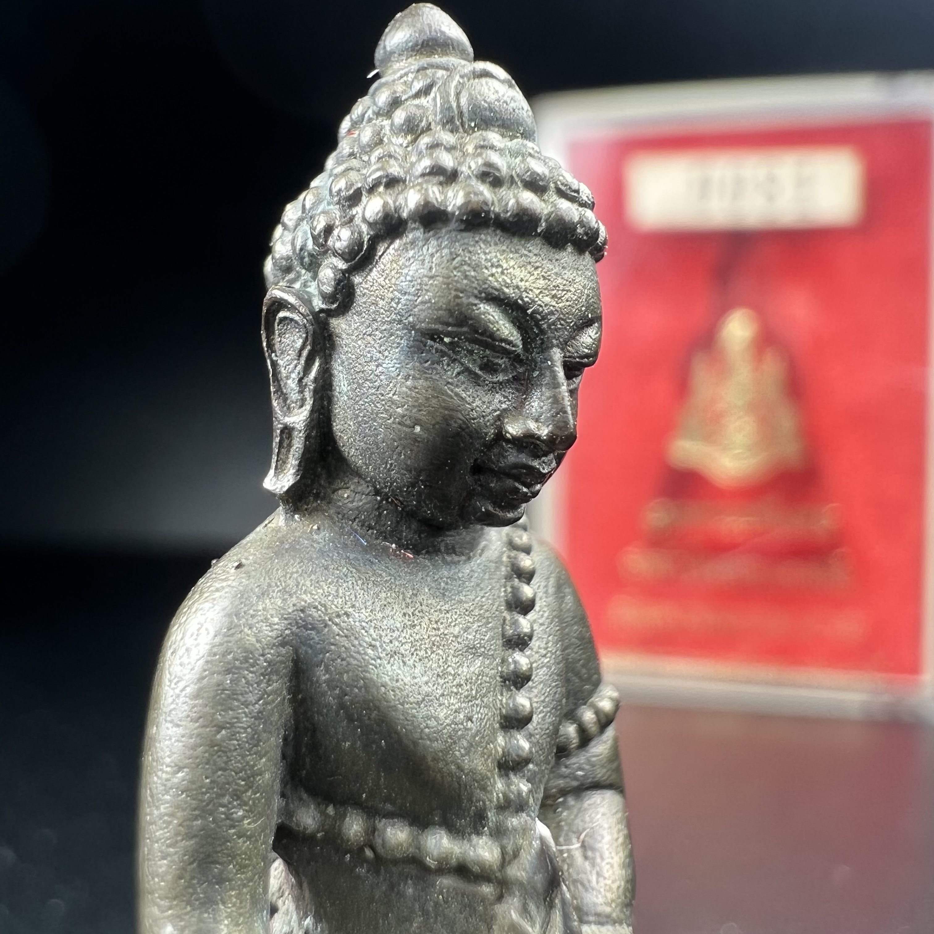 พระกริ่งปรมาภรณ์พุทธปัญญา(พระกริ่งศรีนคร 2) จัดสร้างเนื่องในมหามงคลสมัยเฉลิมพระชมน์พรรษา 5 รอบ องค์พระบาทสมเด็จพระเจ้าอยู่หัวรัชกาลที่9 ปี 2530 เนื้อนวโลหะ (ออกแบบโดยนายช่างเกษม มงคลเจริญ มีพระอาจารย์ไสว วัดราชนัดดา กรุงเทพ เป็นเจ้าพิธีครั้งสุดท้าย)