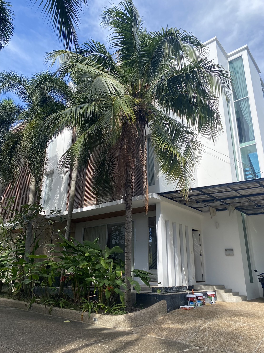 For Rent : Kohkaew, Modern House with Swimming Pool, 4 bedroom 5 bathroom