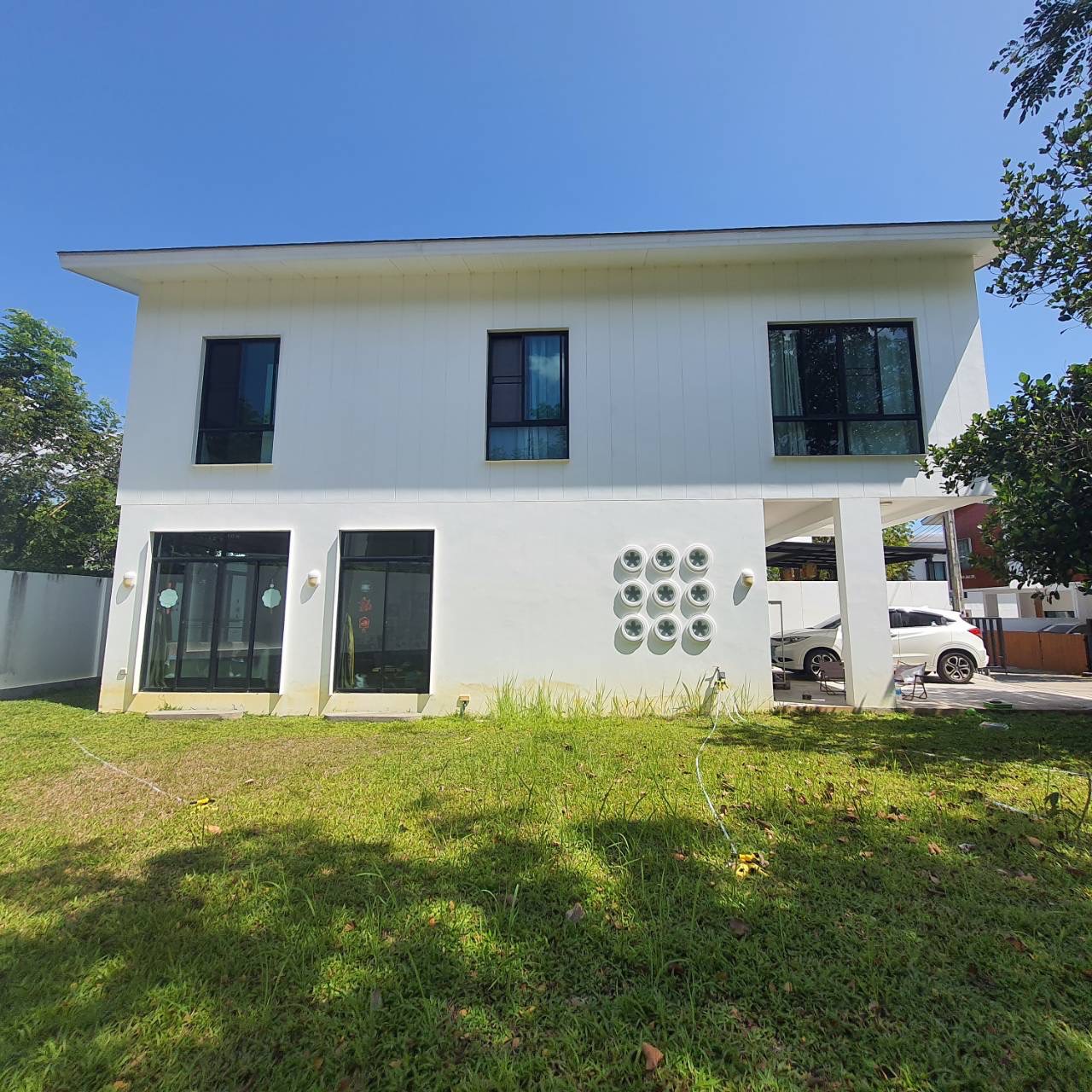 For Sales : Kohkaew, 2-story semi-detached house, 3 Bedrooms 3 Bathrooms