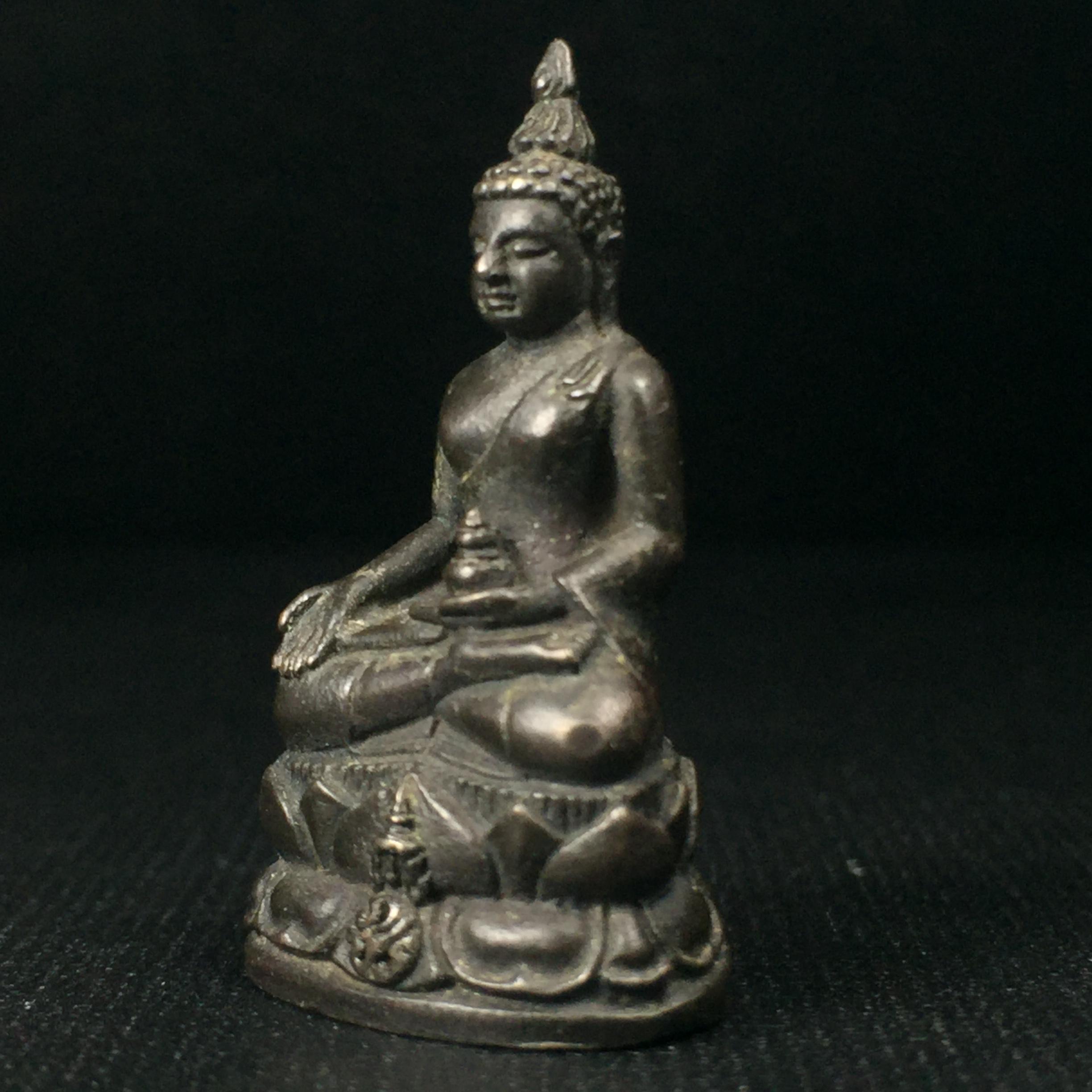 พระกริ่งไพรีพินาศ ภปร. รุ่นแรกของประเทศไทย วัดปทุมวนาราม ปี2535 เนื้อนวโลหะ นิยม (ในหลวงรัชกาลที่9เสด็จเททอง)(1ใน3000องค์)หายาก