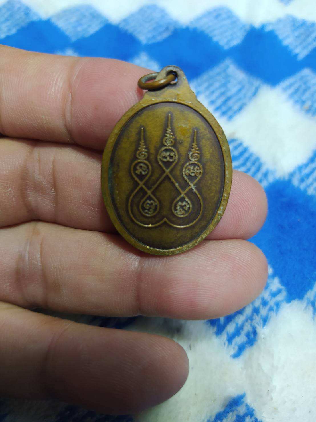 เหรียญปู่ฤาษีสิงหดาบส หลังยันต์นะโมพุทธายะ พระมีขนาดกว้าง 2.40 CM ความสูง 3.44 CM