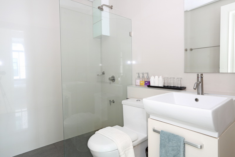 Kamala beach For Sale/Rent : Pool View 2bed room modern linear clean line style condominium