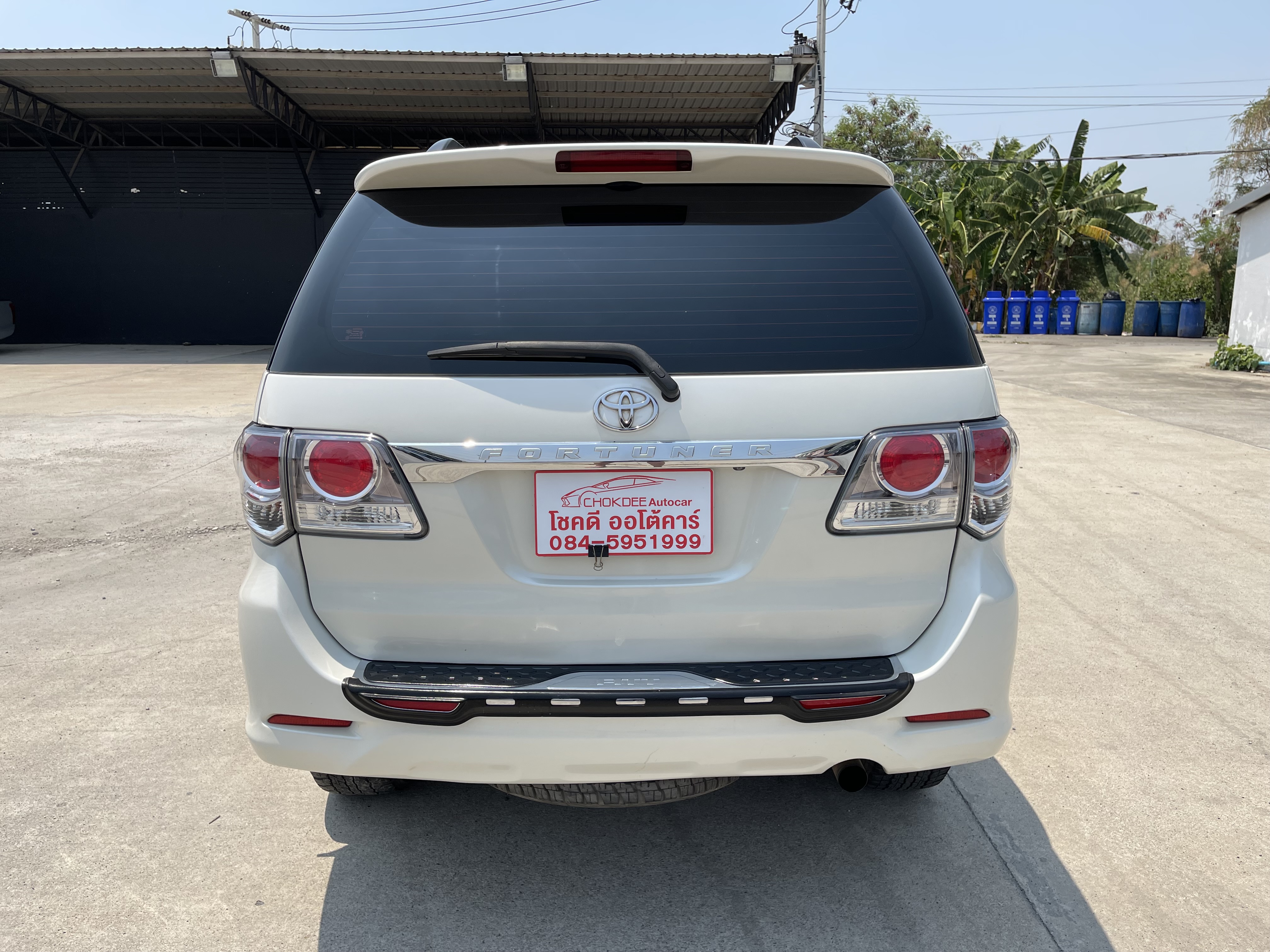 Toyota Fortuner 3.0 V 2WD At 2012 ขาวมุก