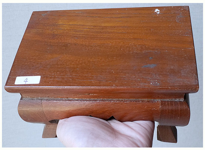 โต๊ะยอด ตั่ง ฐานไม้เล็ก(โต๊ะหมู่แบบแยกชิ้น)