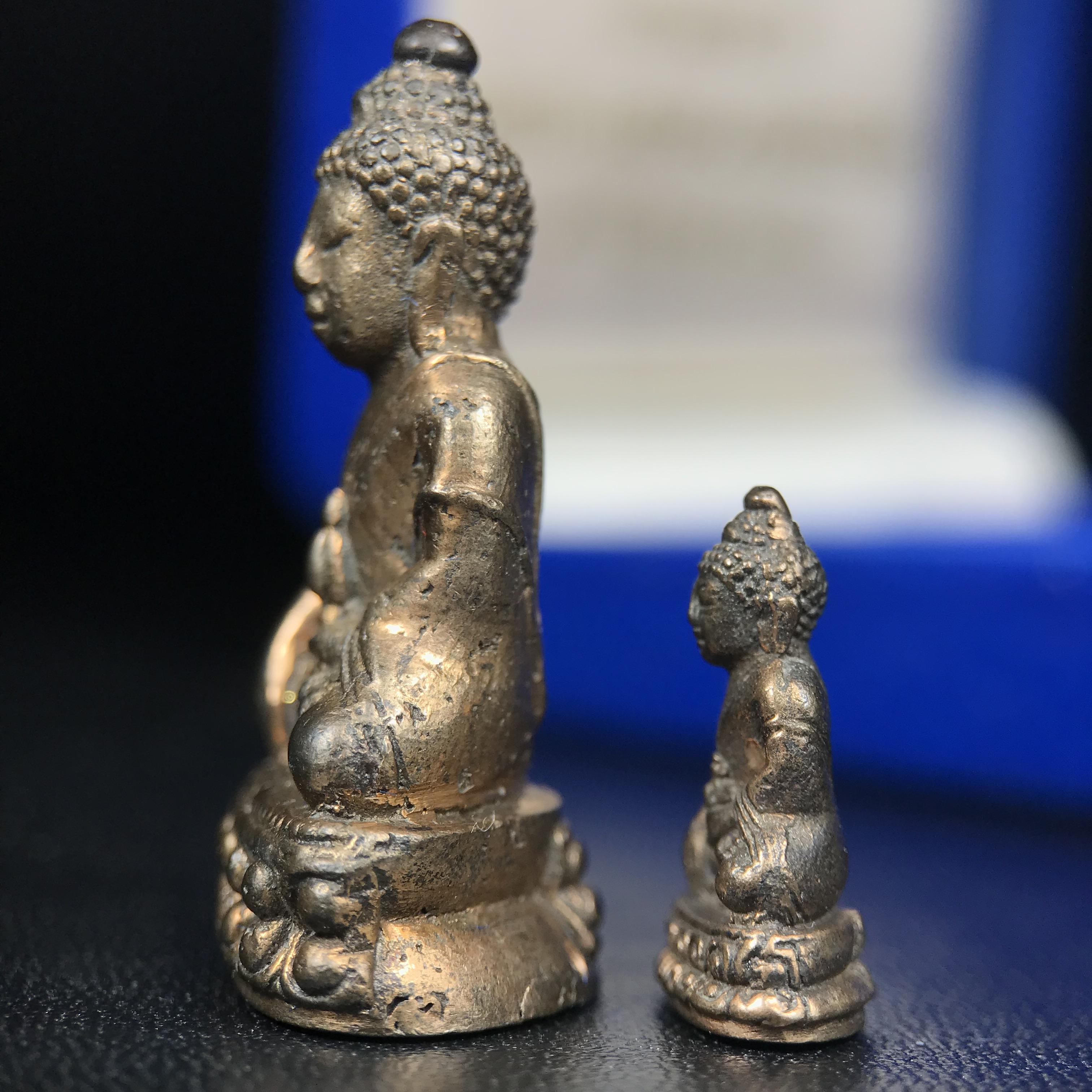 พระกริ่ง-พระชัยวัฒน์ นวราชบพิตร วัดตรีทศเทพ ปี 2530 เนื้อนวโลหะ(1ใน 500 ชุด สุดหายาก)จัดสร้างในวาระพระบาทสมเด็จพระเจ้าอยู่หัวรัชกาลที่ 9 เจริญพระชนมพรรษา 5 รอบนักษัตริย์(ในหลวงรัชกาลที่9เสด็จเททอง) (สภาพสวยครบสมบูรณ์))พิธีใหญ่ รุ่นยอดนิยม