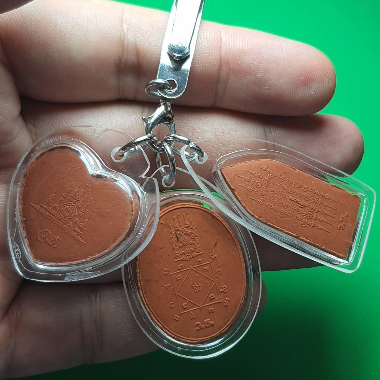 ของนำโชค วัตถุมงคลเสริมด้านโชคลาภ ค้าขาย สีส้ม เสริมโชคลาภ ของเสริมโชคลาภ เสริมโชค เสริมดวงโชคลาภ