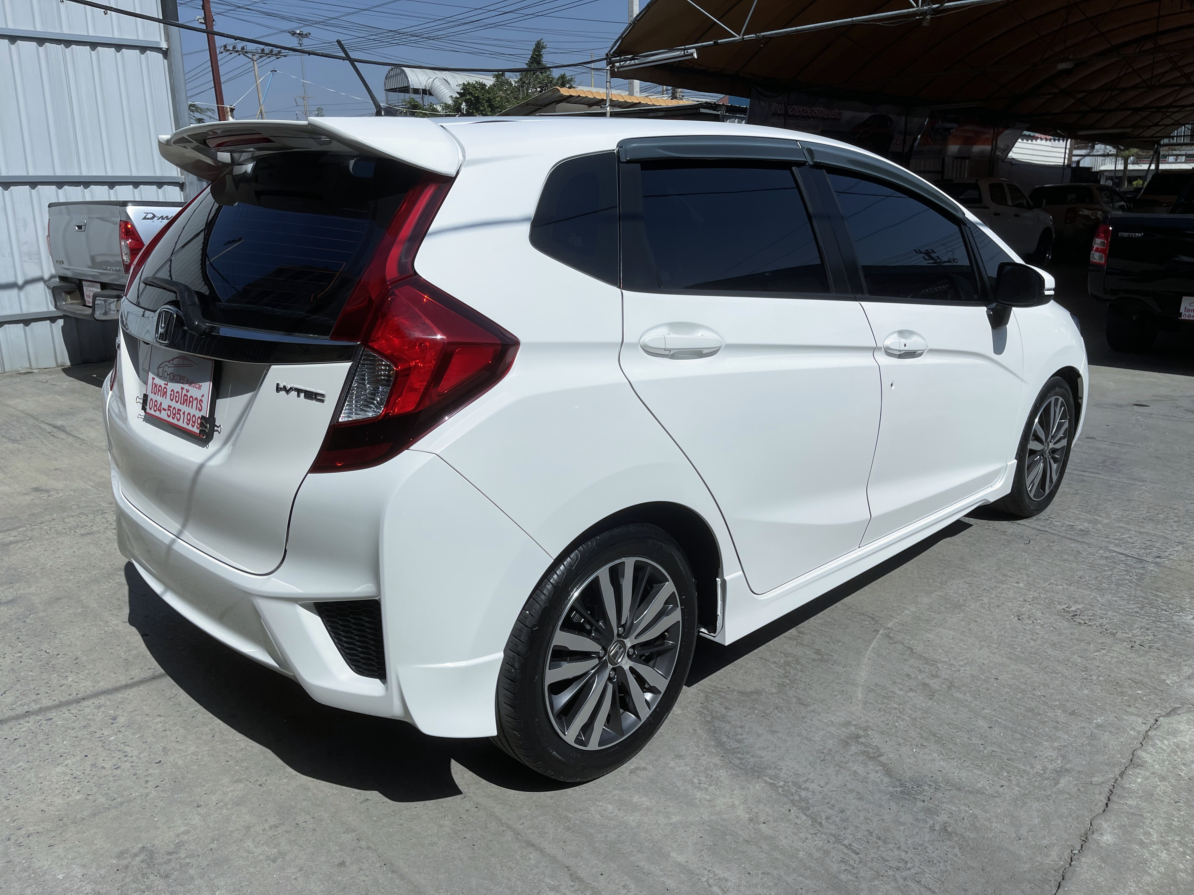 Honda Jazz 1.5 SV At 2016 ขาว
