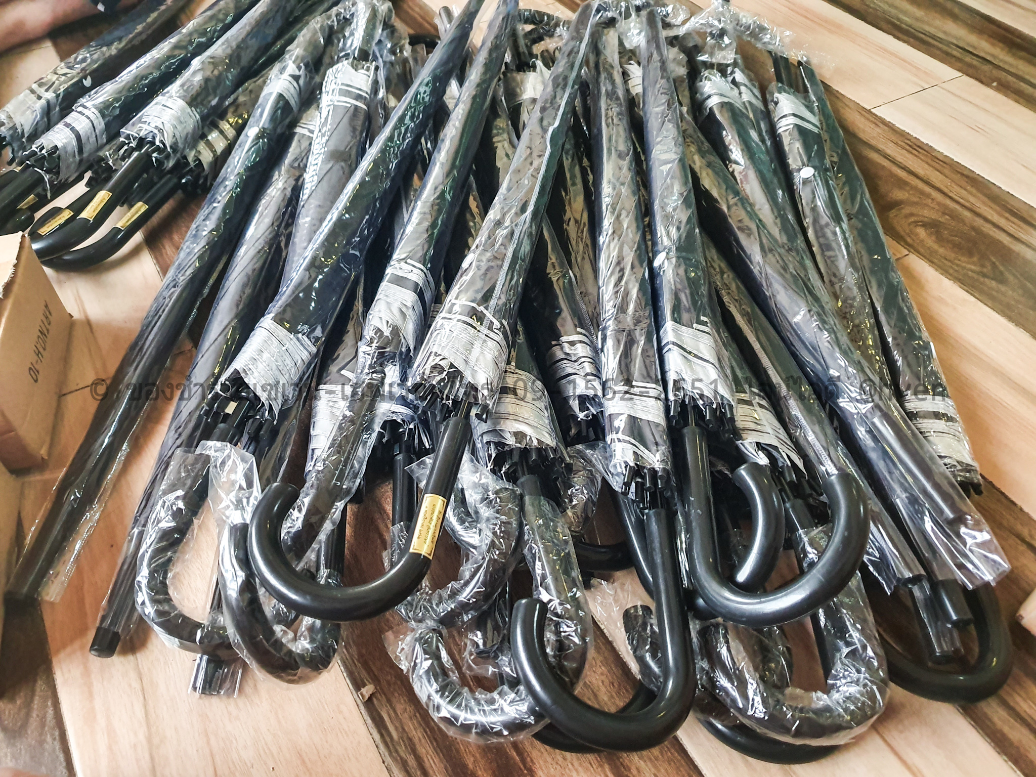 ของชำร่วยงานศพ ร่มสีดำตอนเดียว 22 นิ้ว UV