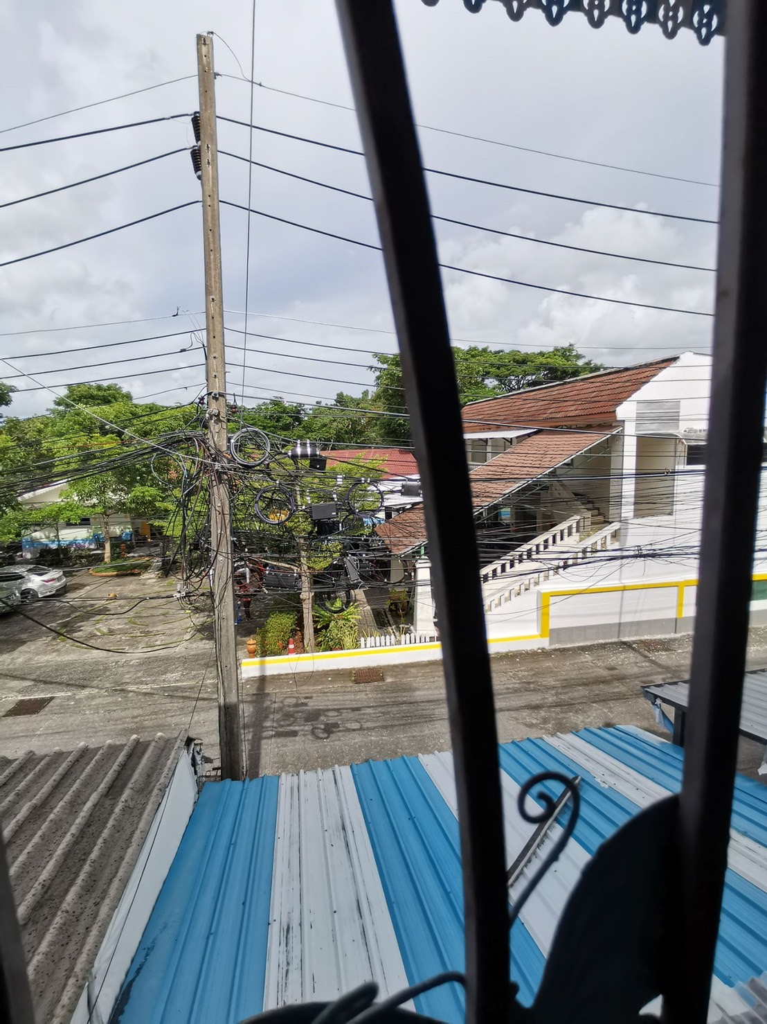 For Sales : Chalong, 2-Storey Commercial Building, 2 Bedrooms 2 Bathrooms