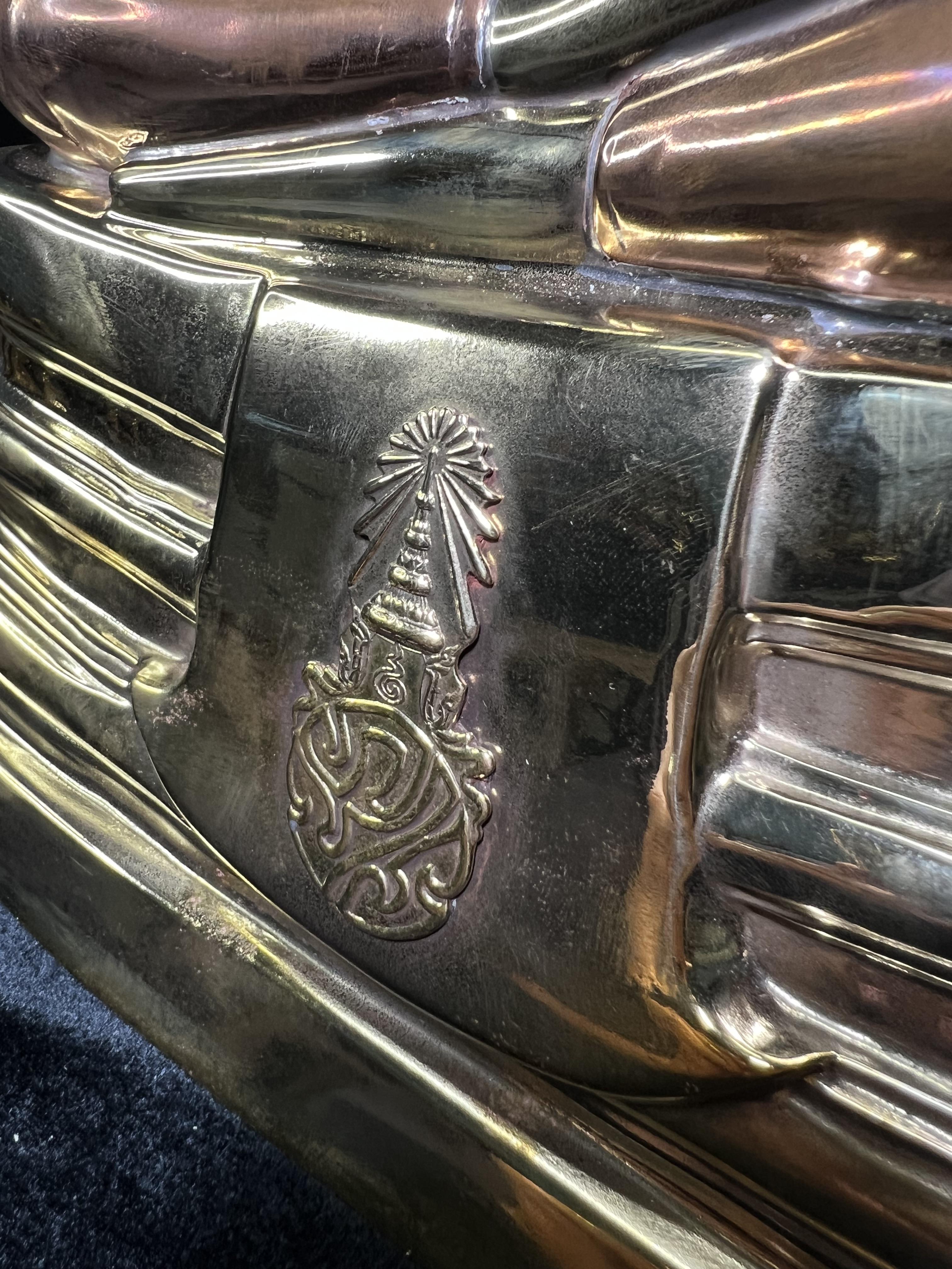 พระบูชาพระพุทธโสธร ภปร. รุ่นย้อนยุค ปี 2539 กาญจนาภิเษกครองราชสมบัติครบ 50ปี ในหลวงรัชกาลที่ 9 ขนาดหน้าตัก 9นิ้ว เนื้อสามกษัตริย์ หมายเลข๐๒๓๒๓(เลขสวย)อีกหนึ่งรุ่นยอดนิยม