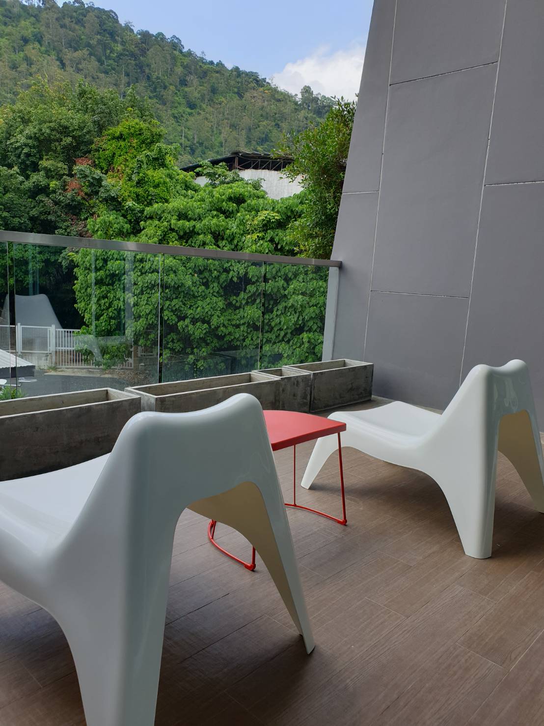 For Sales : Bypass, 4-Storey Commercial Building close to IKEA