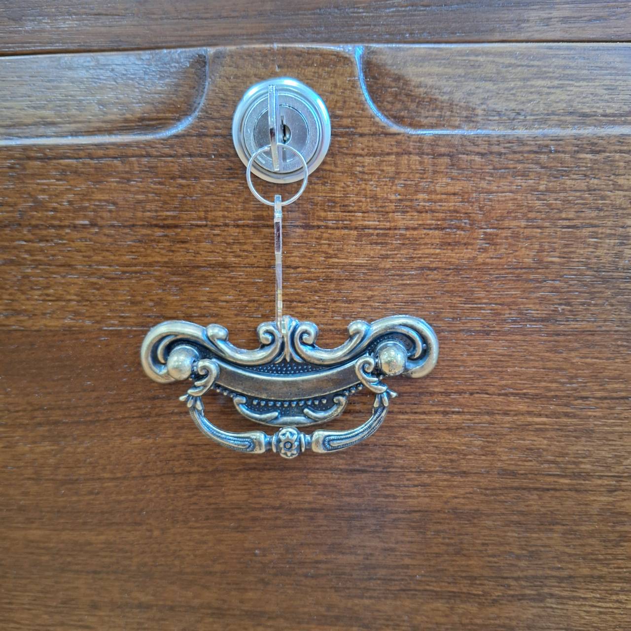 โต๊ะทำงานผู้บริหาร รุ่น intelligence ( อินเทอลิเจนท์ )