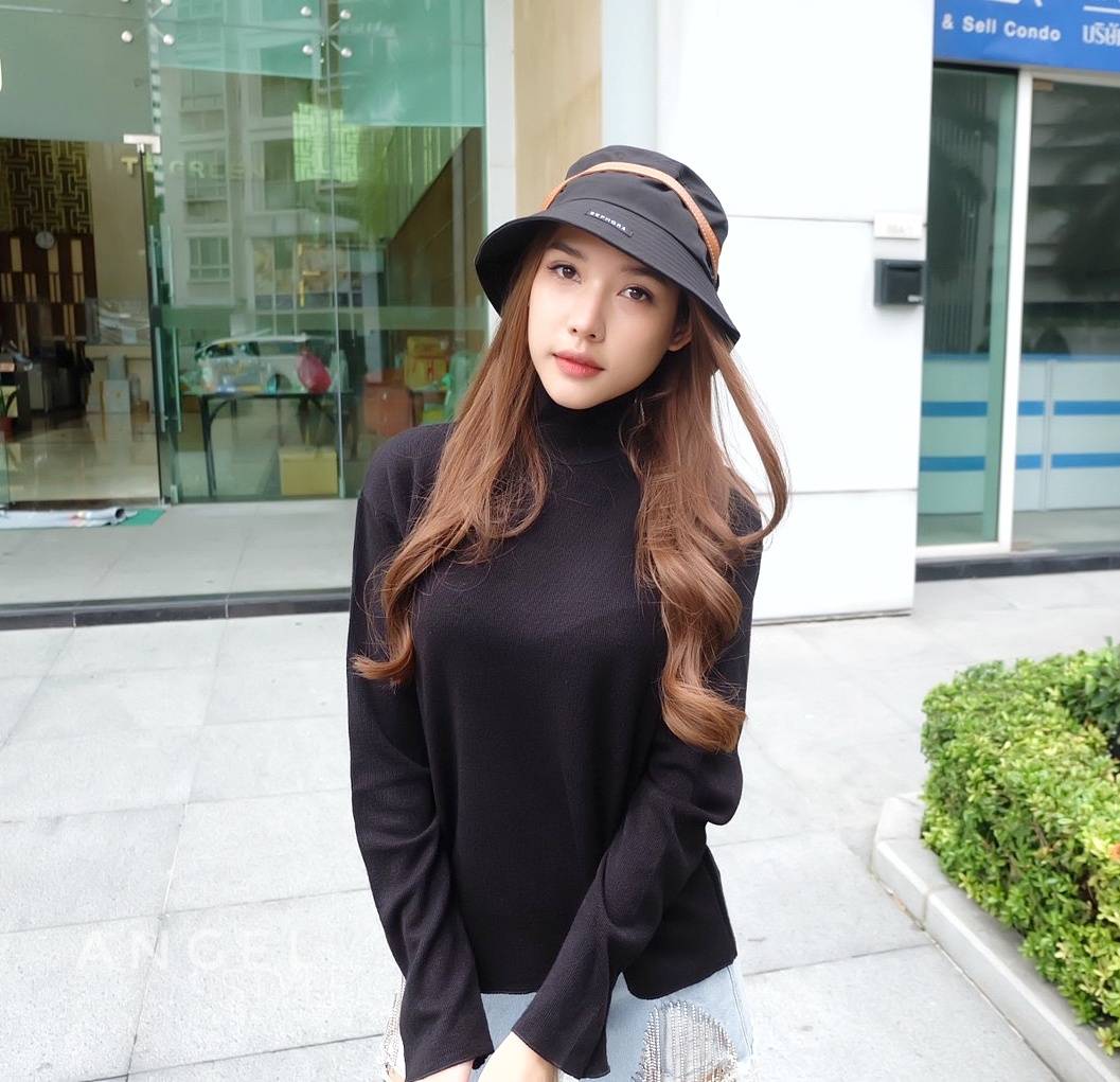 คอเต่าแขนกระดุม